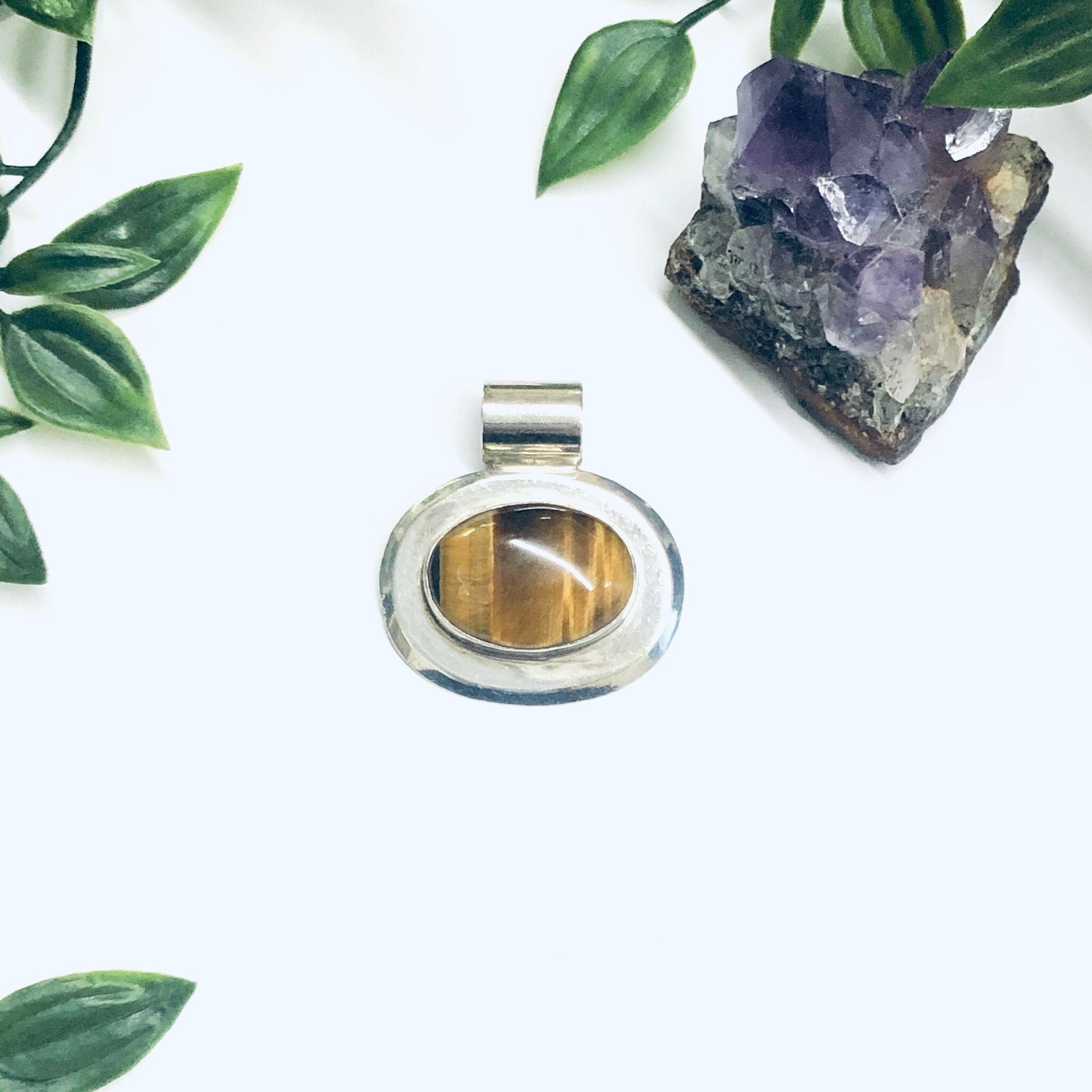 Tigers Eye Pendant, Vintage Silver Pendant, Tigers Eye Jewelry, Vintage Necklace Charm, Oval Shape Pendant