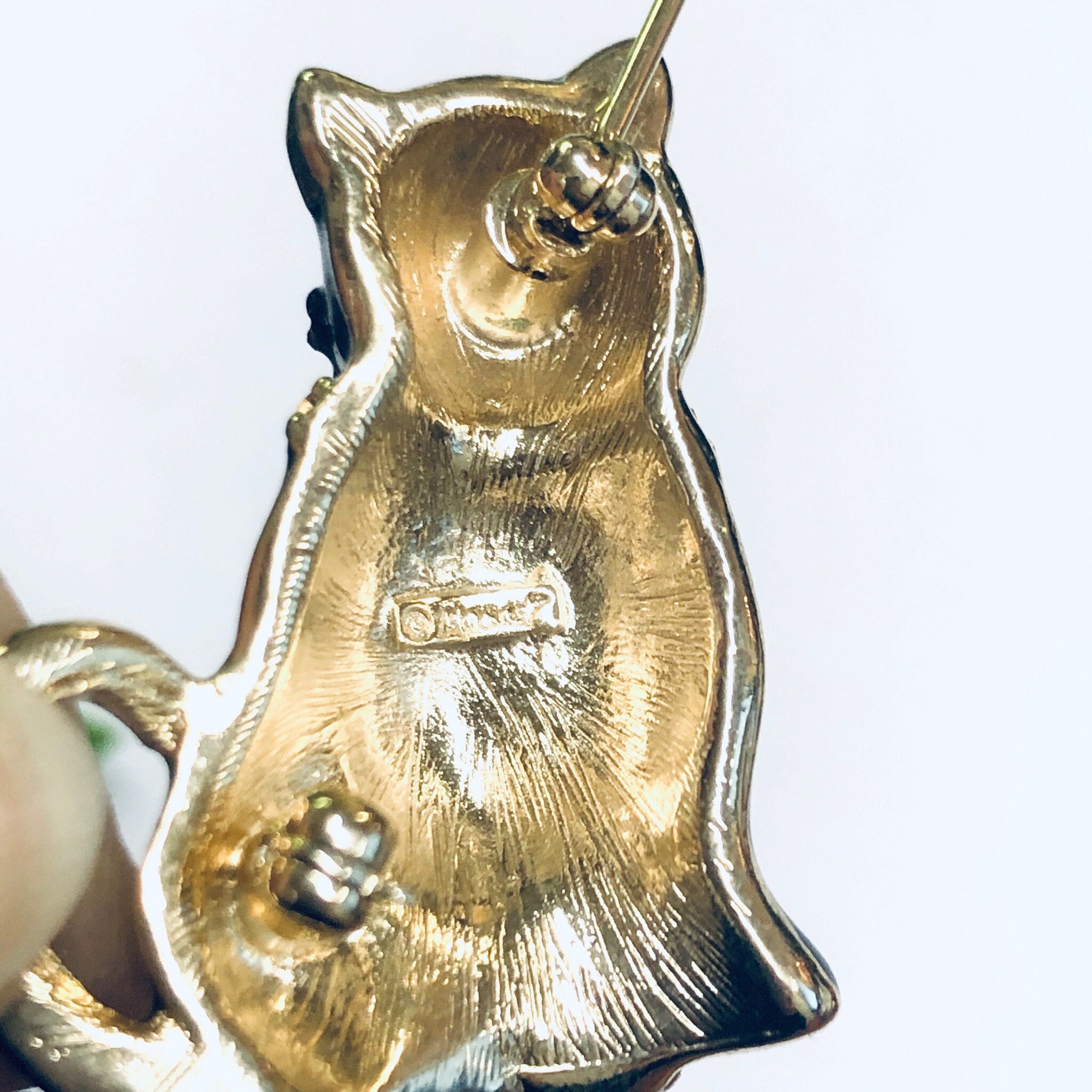Black Cat Pin, Vintage Cat Brooch, Kitty Cat Jewelry, Animal Jewelry, Gift for Cat Lady, Cat Lady Jewelry, Monet Pin