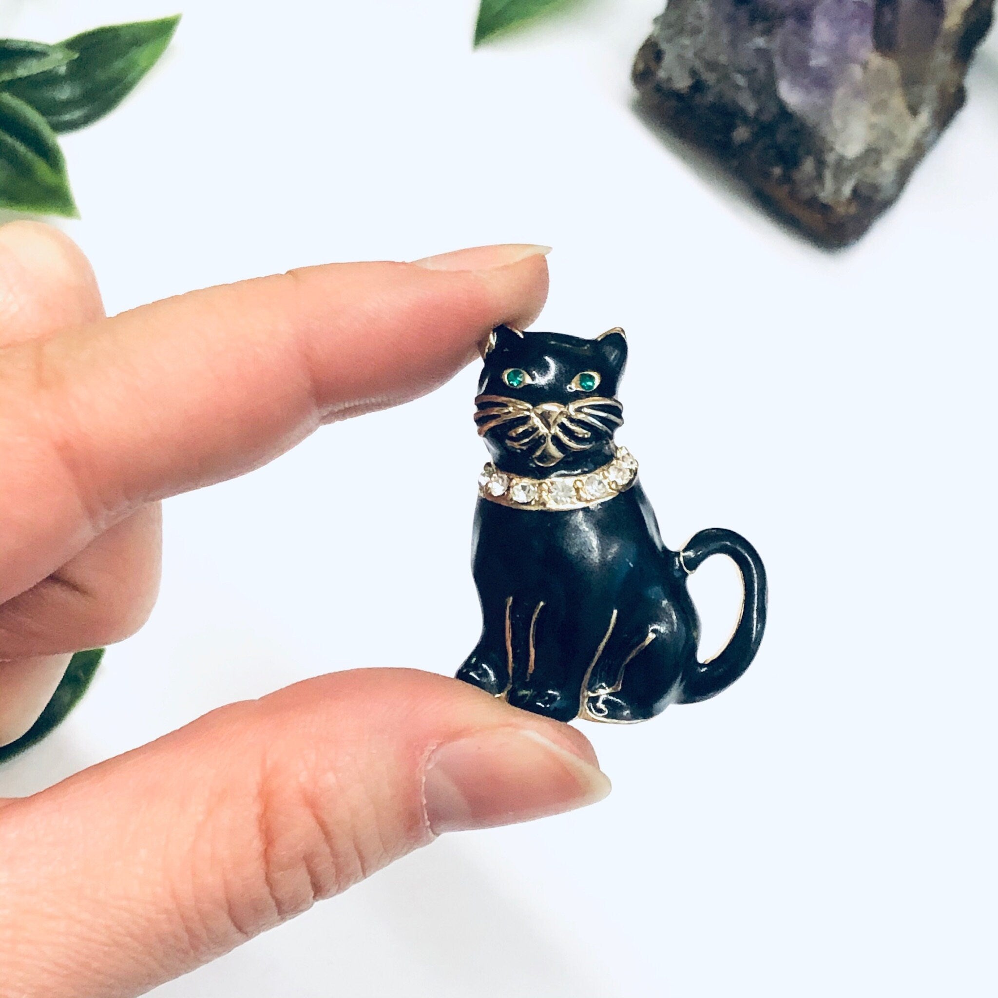 Black Cat Pin, Vintage Cat Brooch, Kitty Cat Jewelry, Animal Jewelry, Gift for Cat Lady, Cat Lady Jewelry, Monet Pin