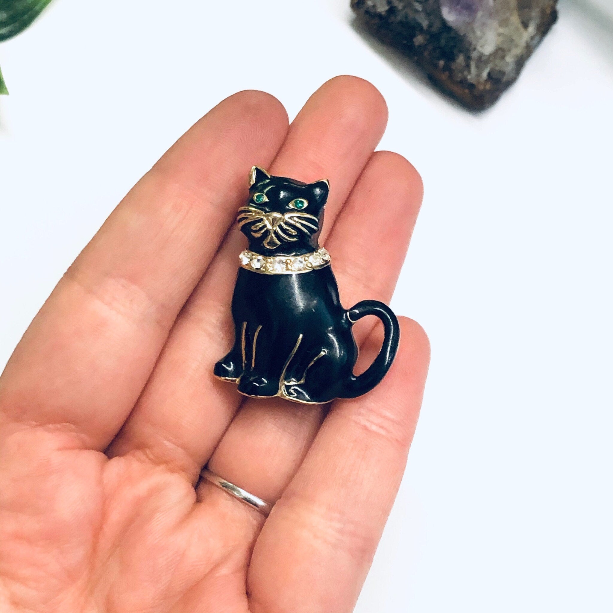 Black Cat Pin, Vintage Cat Brooch, Kitty Cat Jewelry, Animal Jewelry, Gift for Cat Lady, Cat Lady Jewelry, Monet Pin