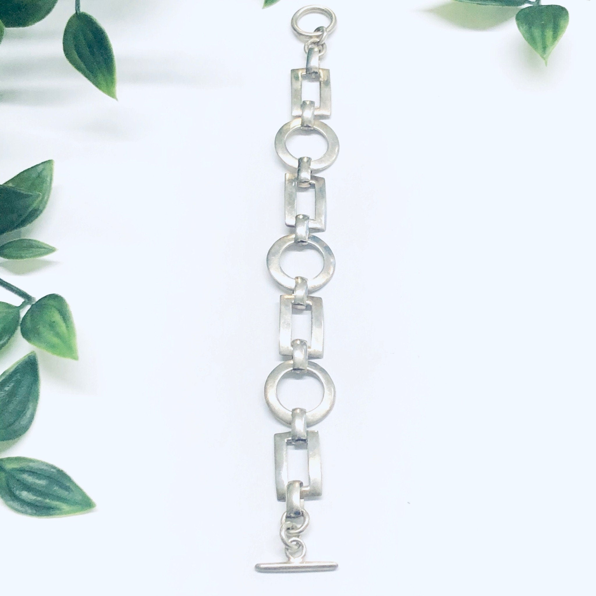Geometric Link Bracelet, Silver Link Bracelet, Toggle Closure Bracelet, Vintage Bracelet, Cut out Jewelry, Circle Jewelry, Rectangle Jewelry