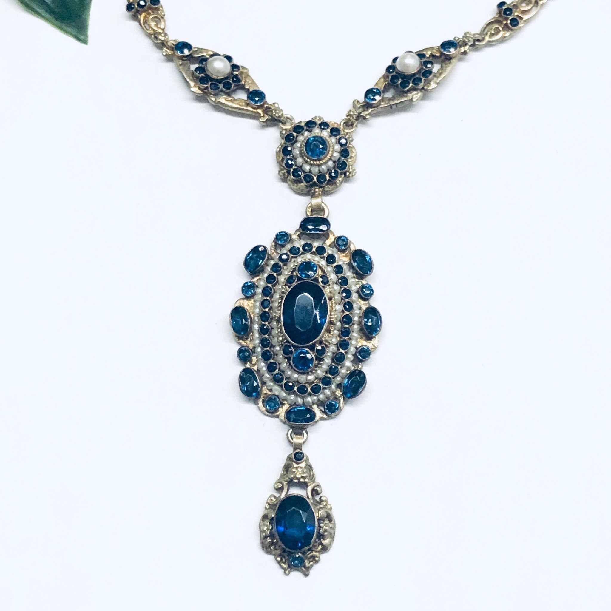 Gold Toned Jewelry Set, Lavaliere Necklace, Costume Jewelry Set, Dark Blue Gemstone Necklace, Vintage Jewelry Set, Gold and Blue Earrings