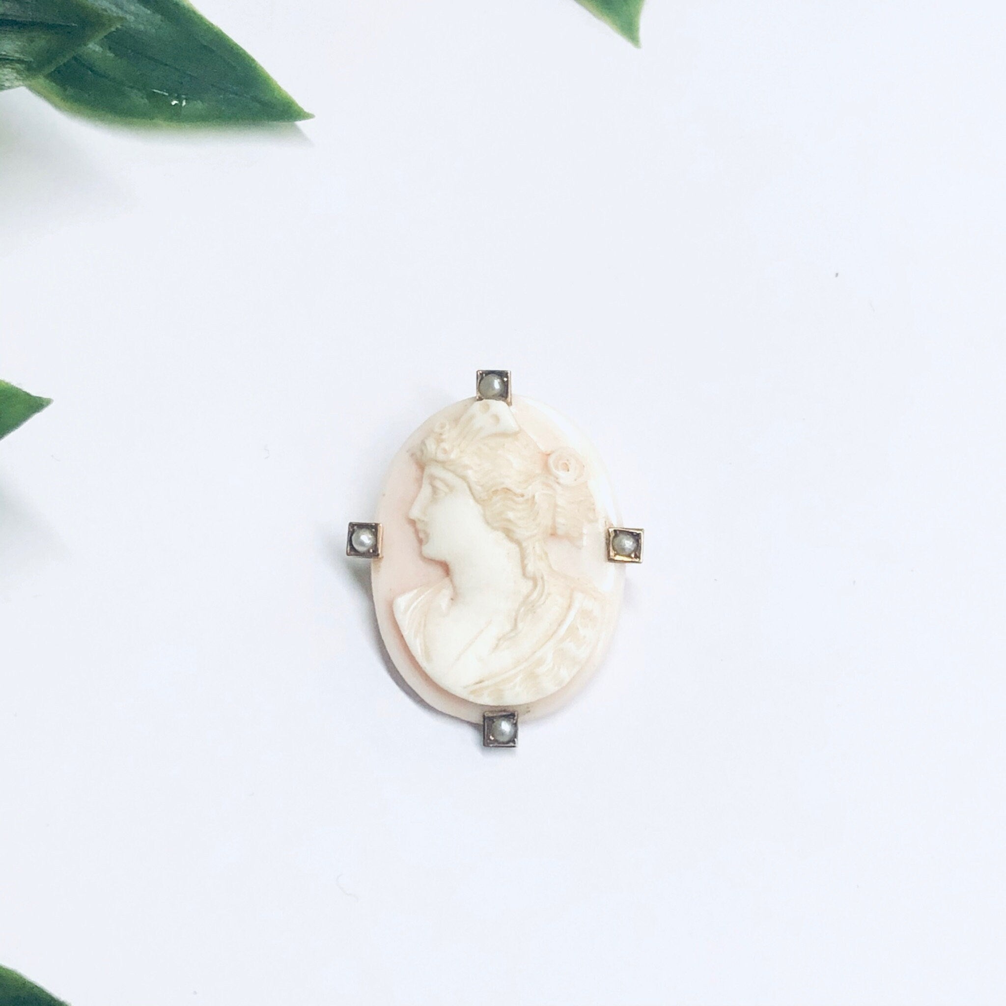 Vintage Gold Cameo, Vintage Cameo Brooch, Pink Cameo, Pearl Cameo, Vintage Gold Brooch, 14K Yellow Gold, 14K Gold Cameo