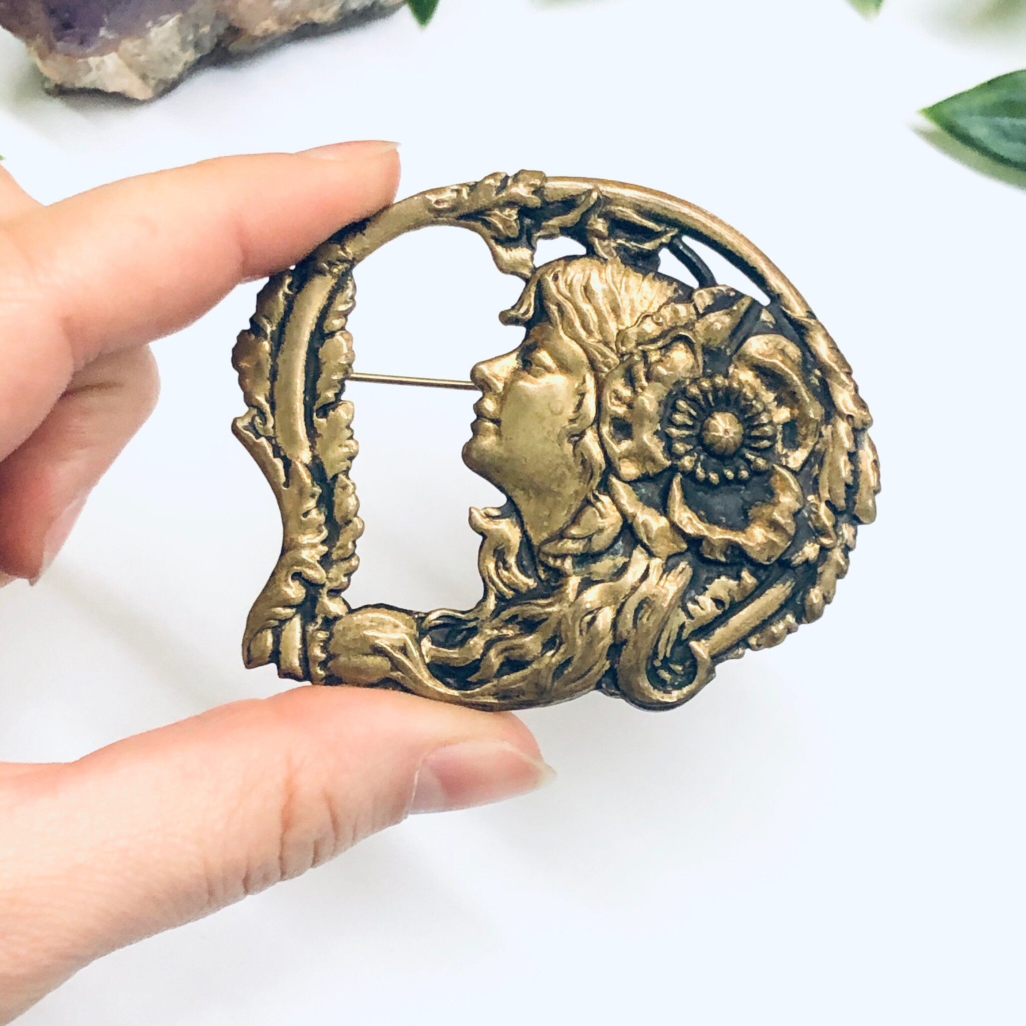 Vintage Brooch with Face, Victorian Style Brooch, Gold Toned Pin, Large Vintage Brooch, Face Brooch, Flower Pin