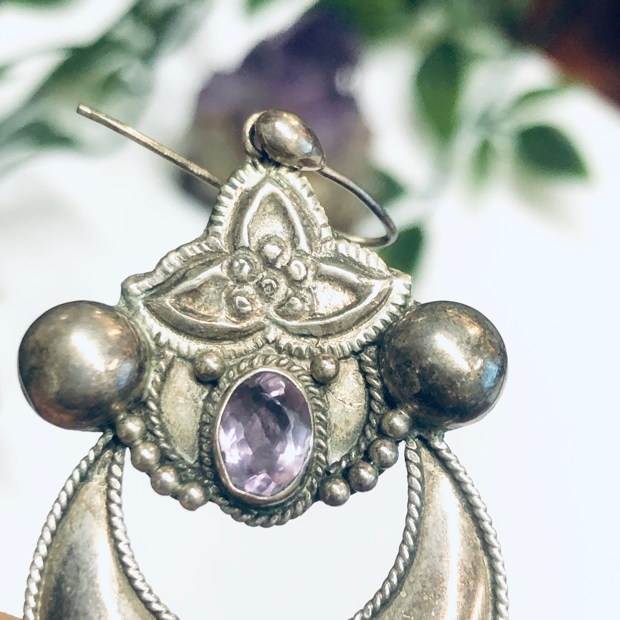 Vintage Silver Dangle Earrings with Amethyst Stones, Statement Earrings, Long Earrings, Light Purple Gemstone