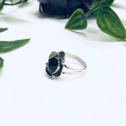 Black Onyx Cabochon Ring, Silver Southwestern Ring, Flower and Leaf Design Ring, Vintage Native American Ring