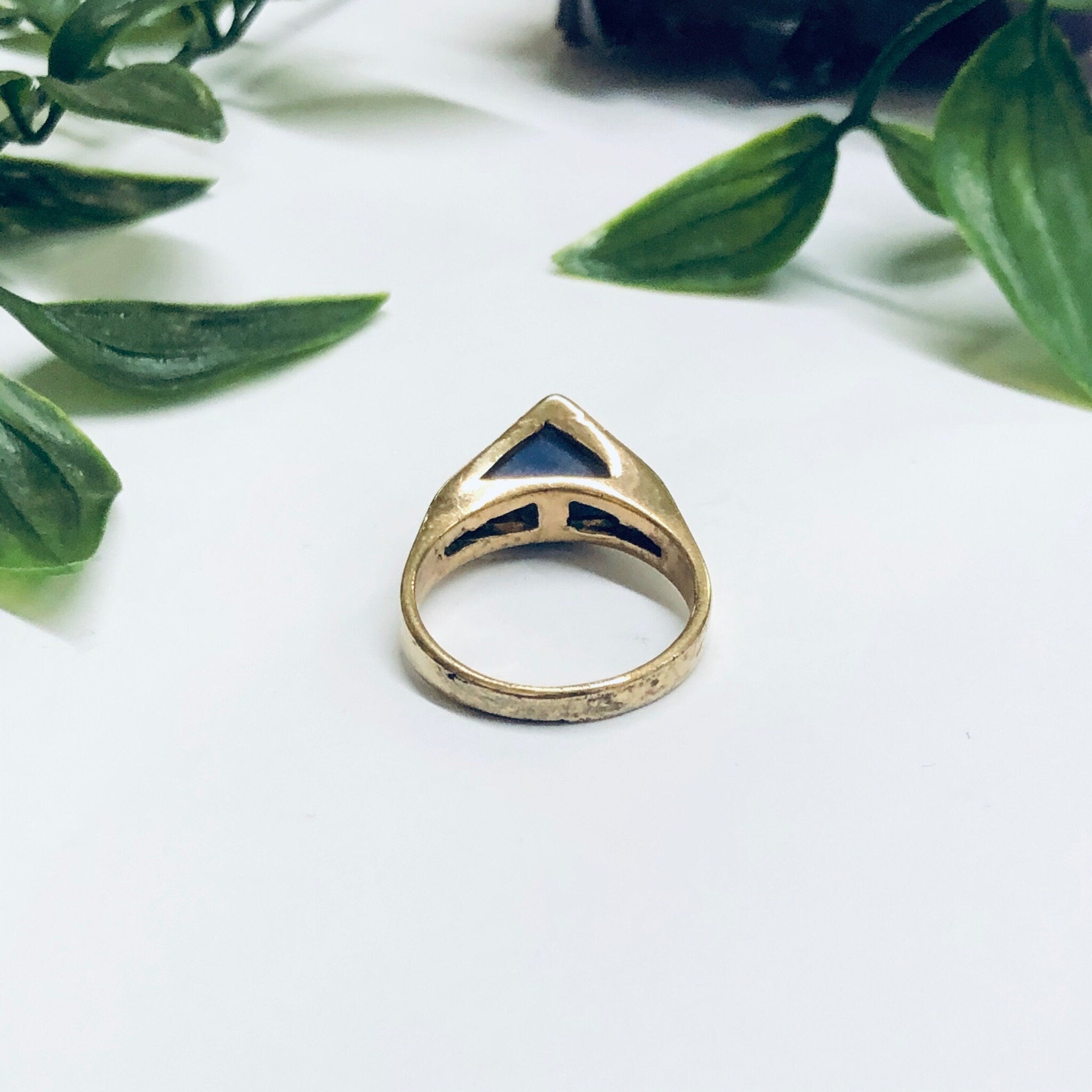 Vintage Gold Toned Ring with Purple Stone, Gold Filled Ring, Unique Jewelry, Statement Ring, Blue Stone Ring