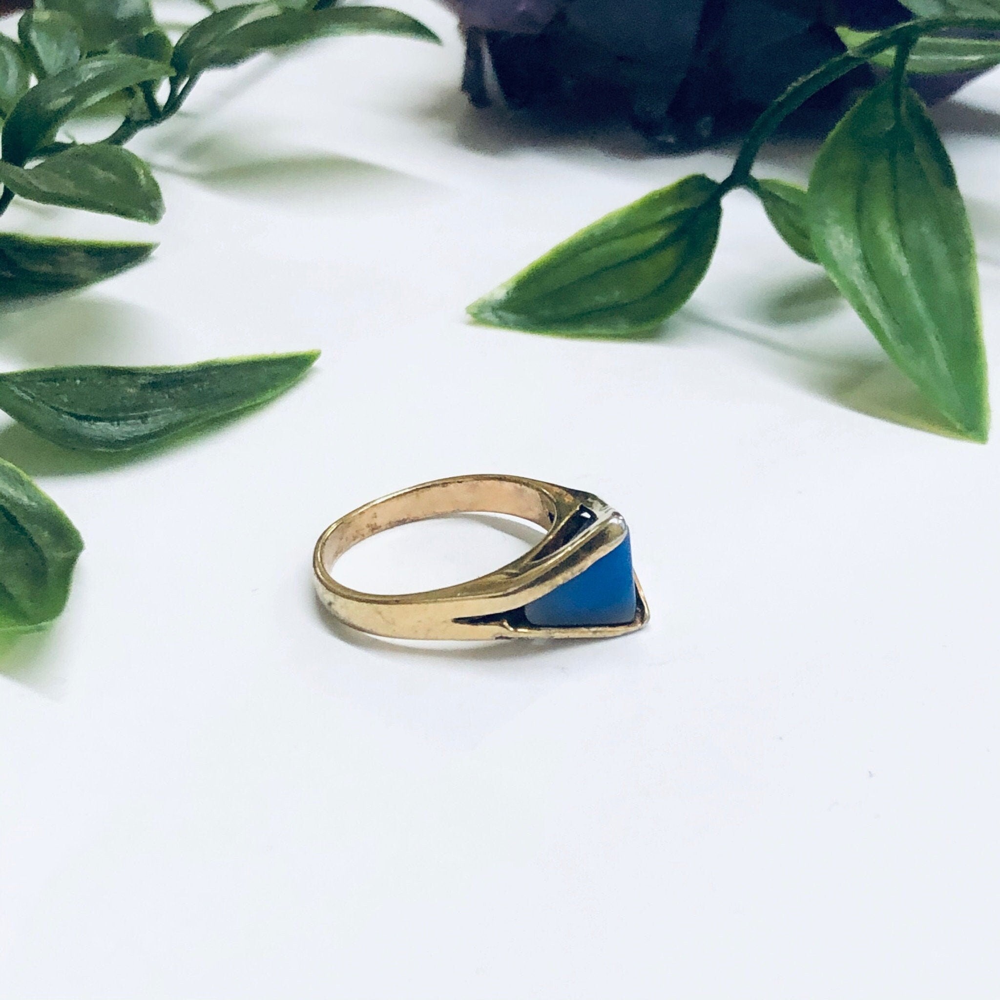 Vintage Gold Toned Ring with Purple Stone, Gold Filled Ring, Unique Jewelry, Statement Ring, Blue Stone Ring