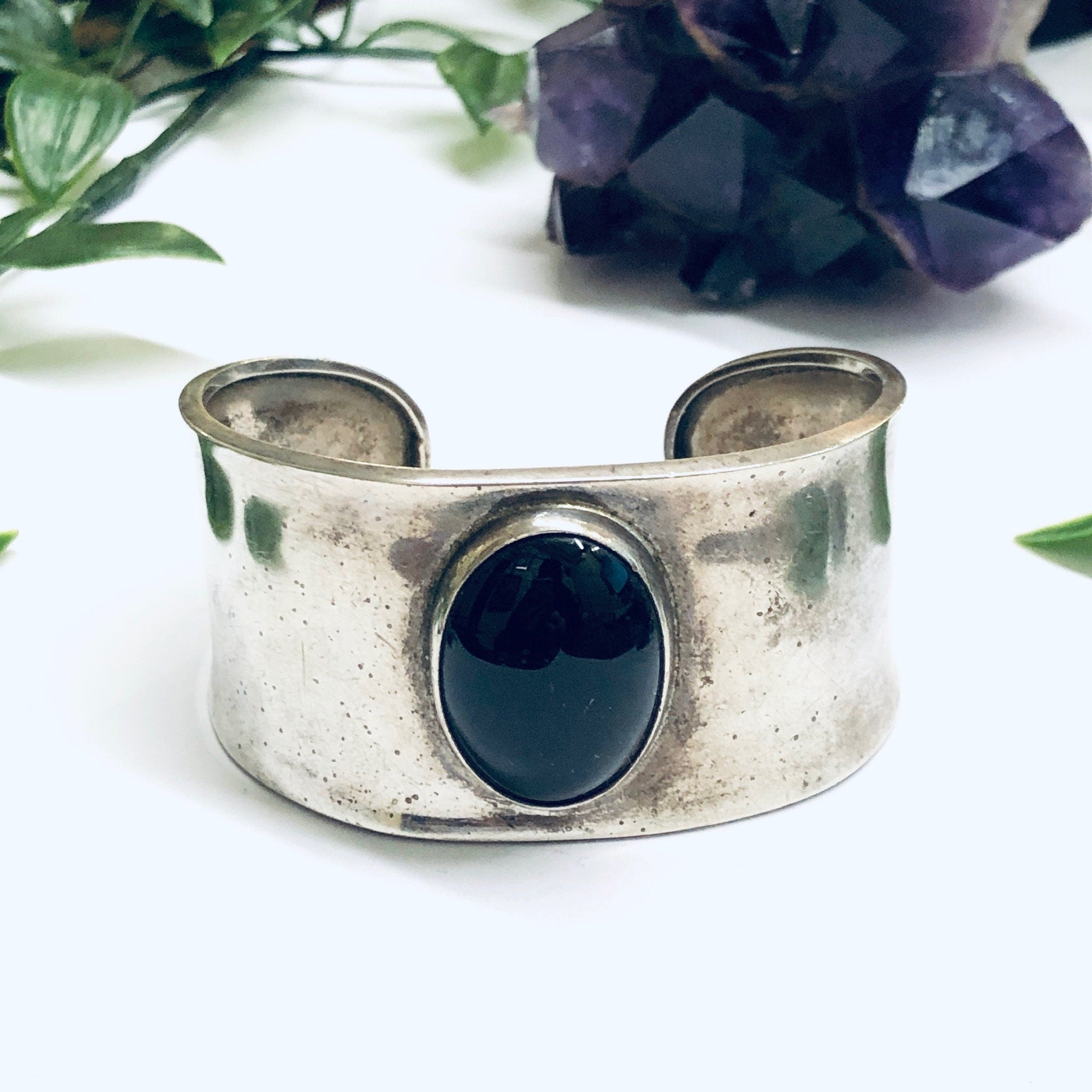 Vintage Silver Cuff Bracelet with Onyx Stone, Vintage Silver Cuff, Onyx Jewelry, Large Silver Cuff, Vintage Bracelet