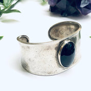 Vintage Silver Cuff Bracelet with Onyx Stone, Vintage Silver Cuff, Onyx Jewelry, Large Silver Cuff, Vintage Bracelet