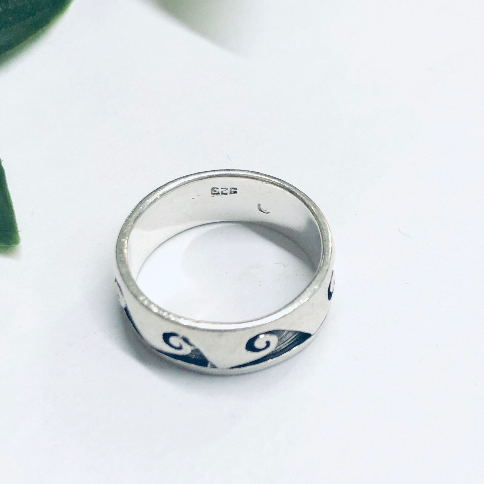 Vintage Silver Wave Ring, Wave Design Ring, Band Ring, Ring with Waves, Wavy Jewelry
