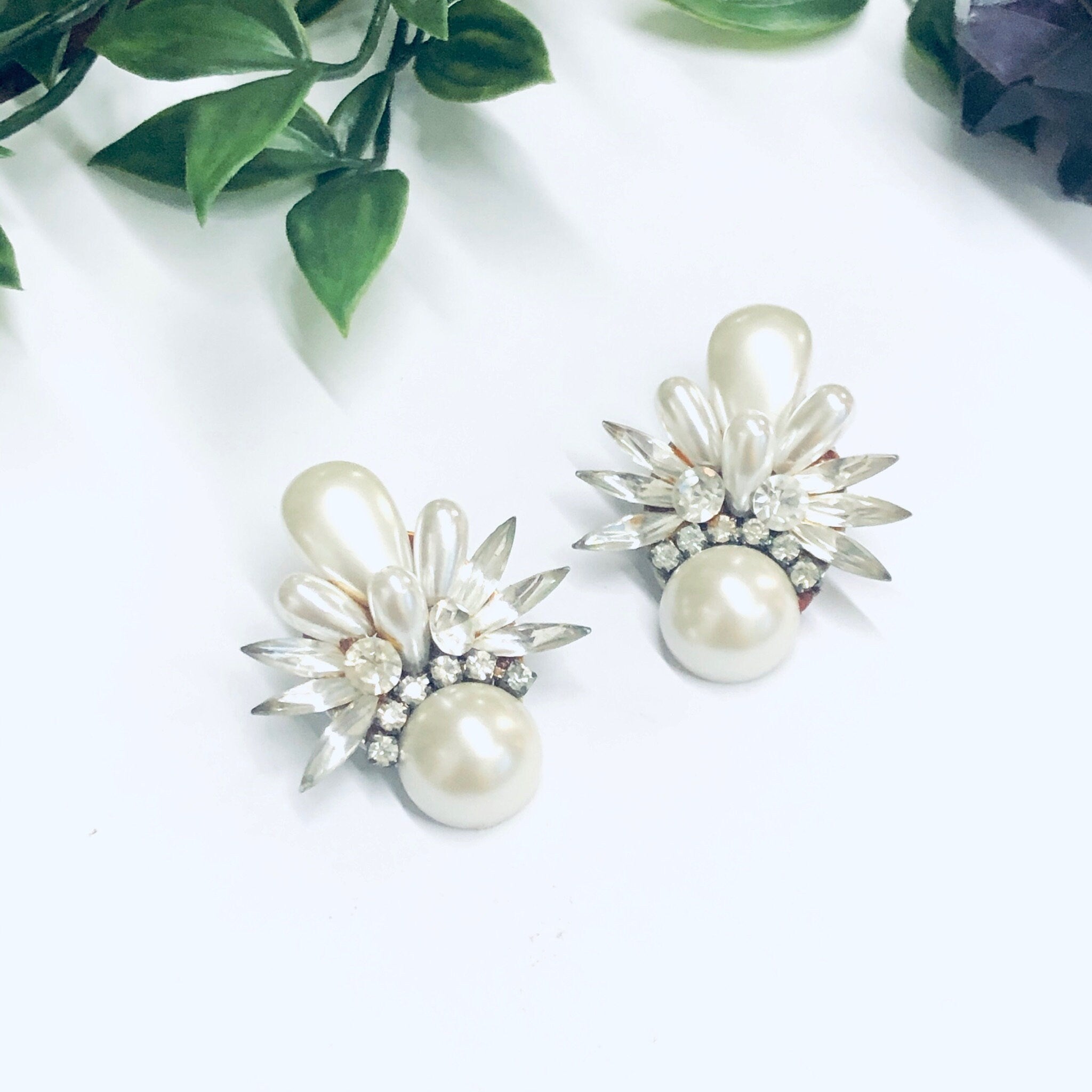 Vintage Clip On Pearl Earrings, Faux Pearl Earrings, Vintage Costume Jewelry, Rhinestone Clip On Earrings, Rhinestone and Pearl Earrings