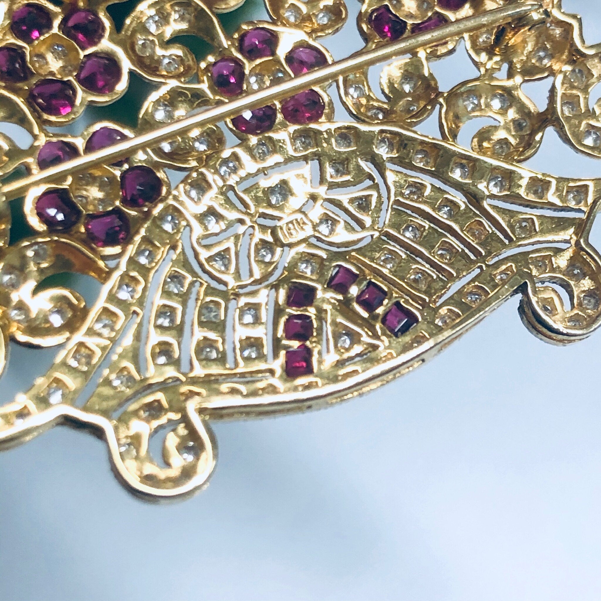 Vintage 18K Gold Brooch, Ruby and Diamond Pin, Ruby Jewelry, Diamond Brooch, 18K Yellow Gold, Yellow Gold Pin, Ruby Flower Pin
