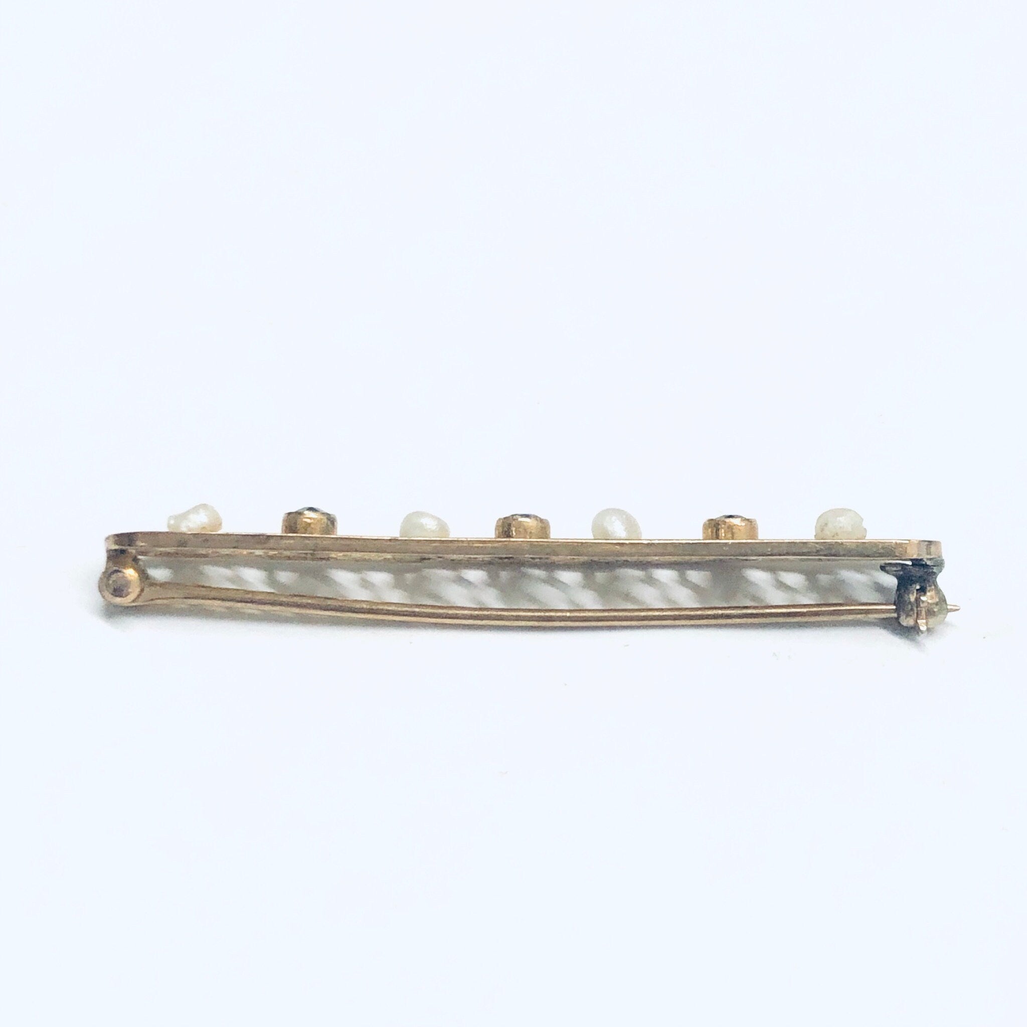 Vintage 14K Gold Pearl Seed Gemstone Bar Pin, Yellow Gold Lattice Design, Faceted Blue Gemstones, Cute Jacket Pin, 1 3/4" L