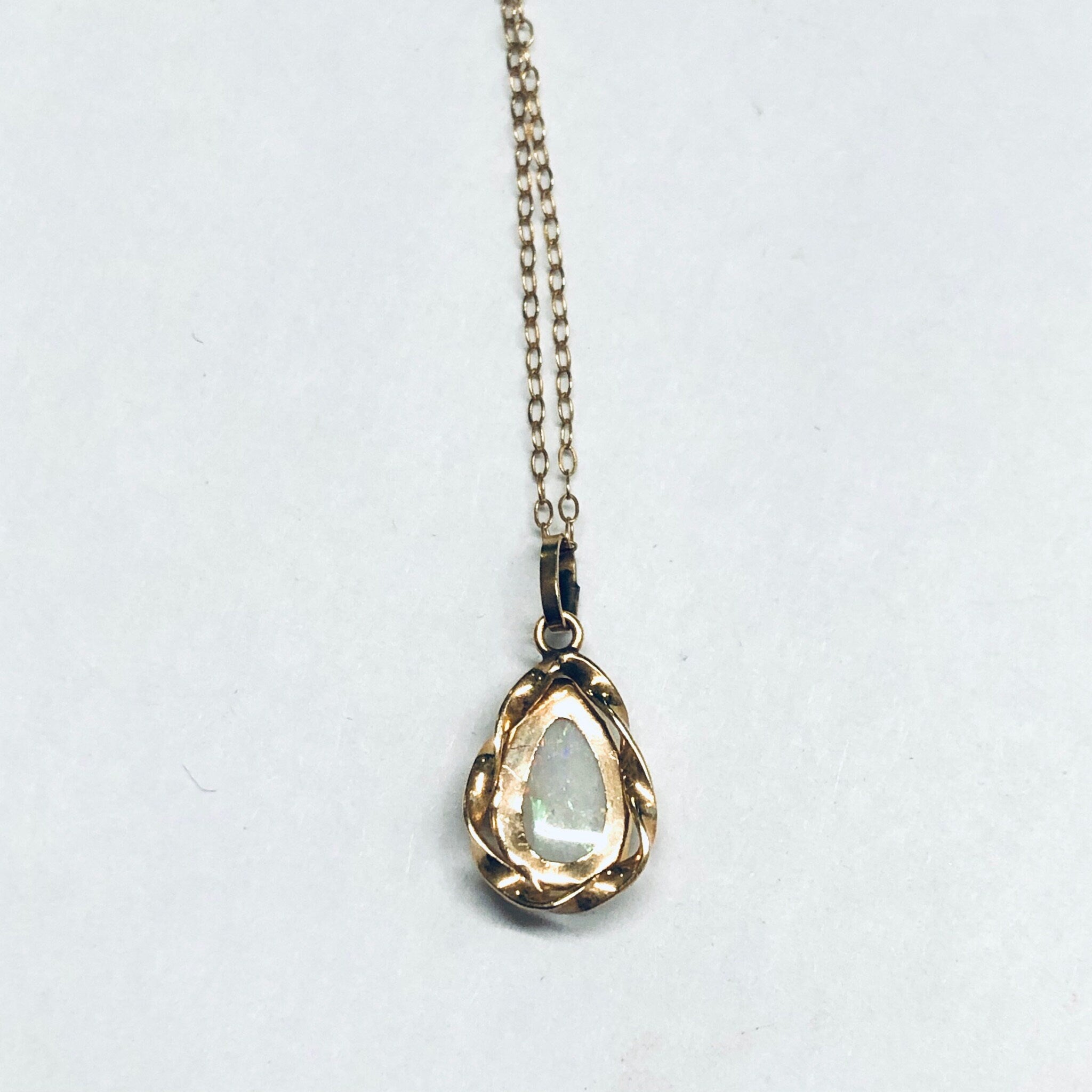 Opal and Gold Necklace, Vintage Opal Pendant, Small Opal Pendant, 14K Gold Chain, Teardrop Opal, 14K Gold Necklace