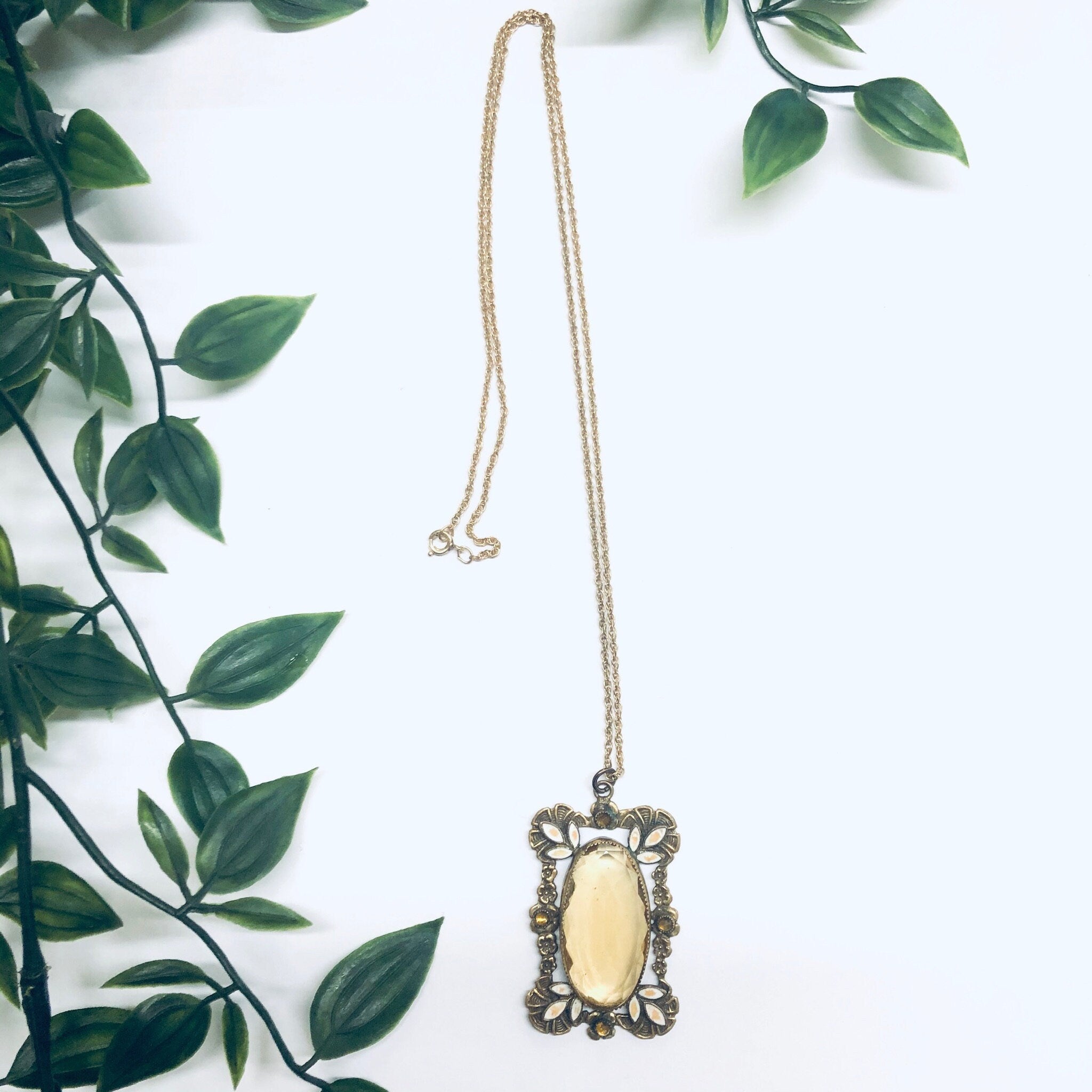 Vintage Gold Toned Necklace, Floral Pendant, Citrine Color Gemstone, Gold Chain Necklace, Enamel Pendant, Flower Jewelry, Valentines Day