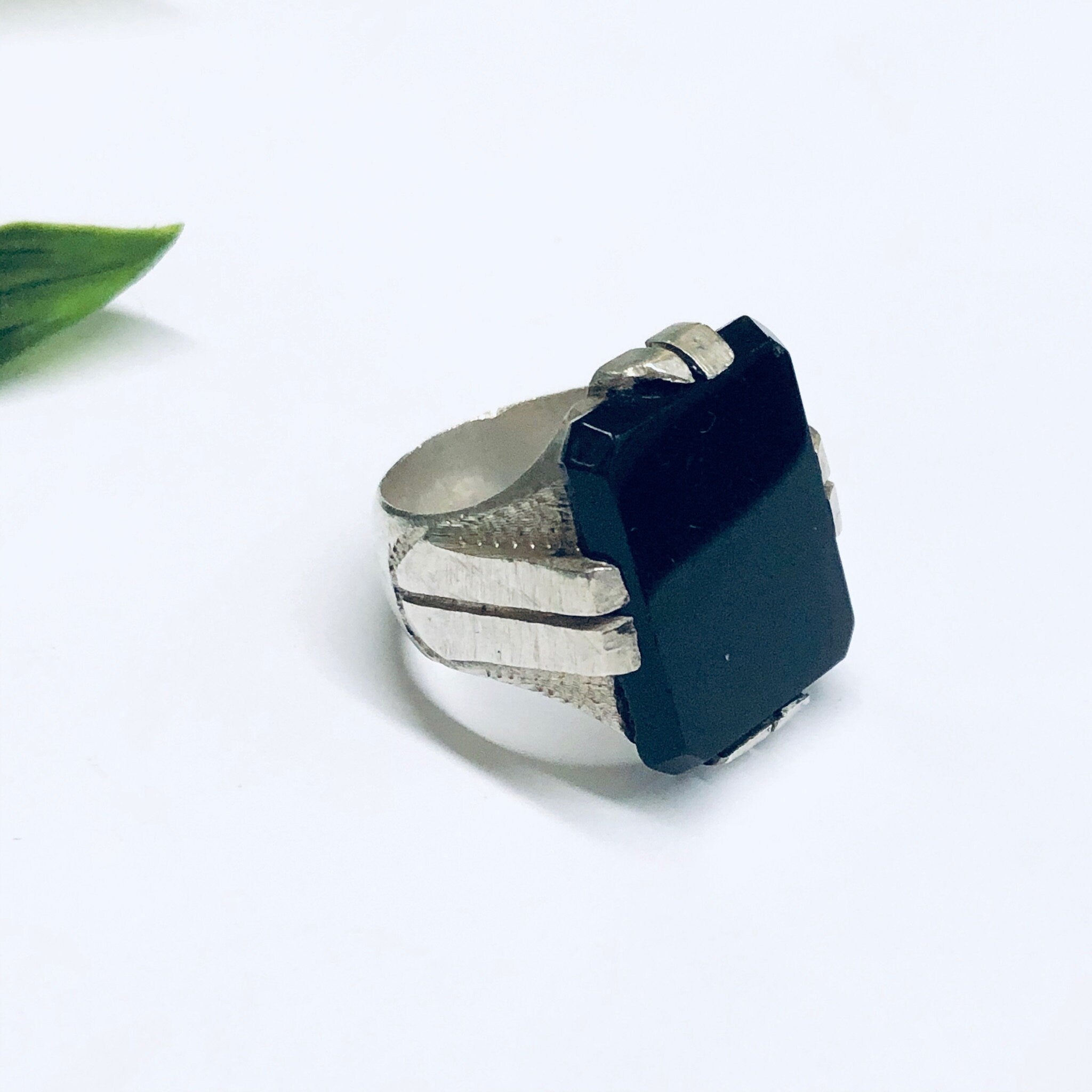 Vintage Silver Ring with Black Stone, Vintage Cocktail Ring, Large Silver Ring, Black and Silver Jewelry, Statement Ring