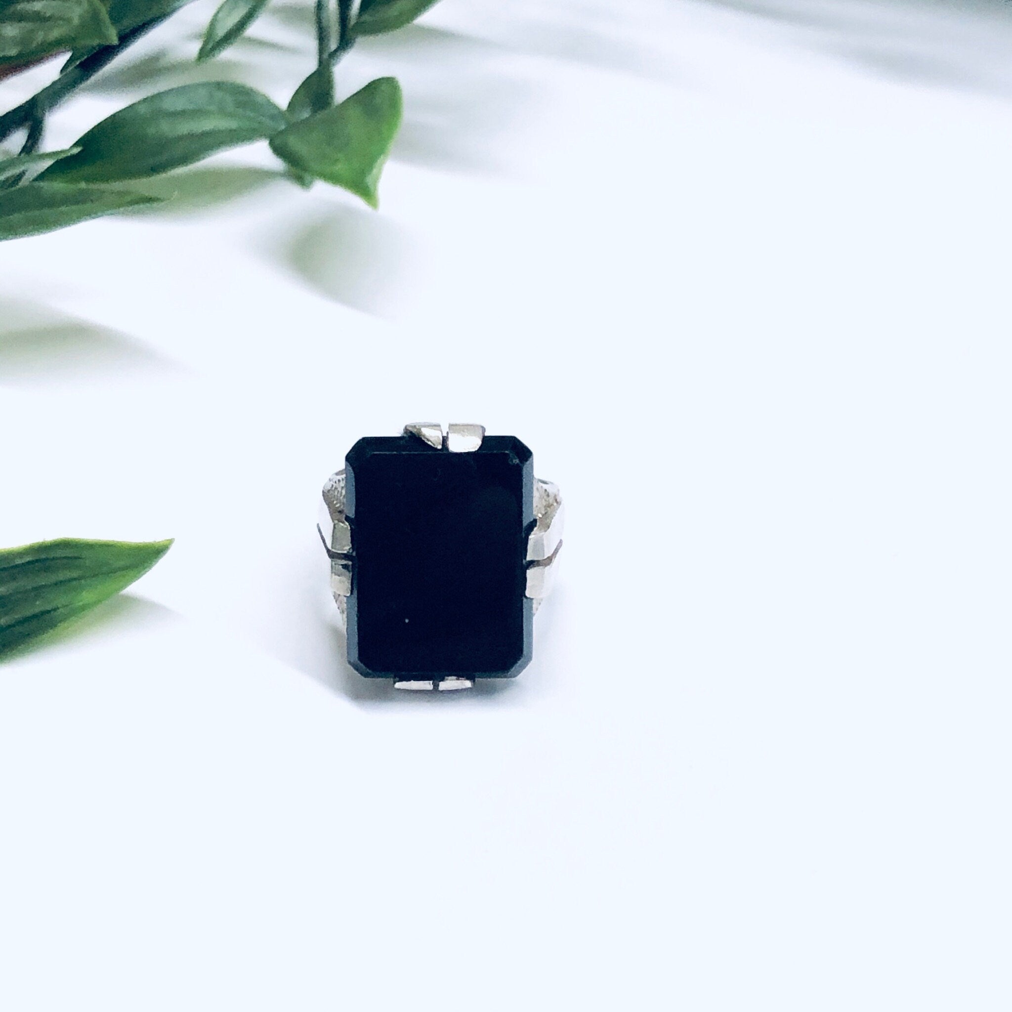 Vintage Silver Ring with Black Stone, Vintage Cocktail Ring, Large Silver Ring, Black and Silver Jewelry, Statement Ring