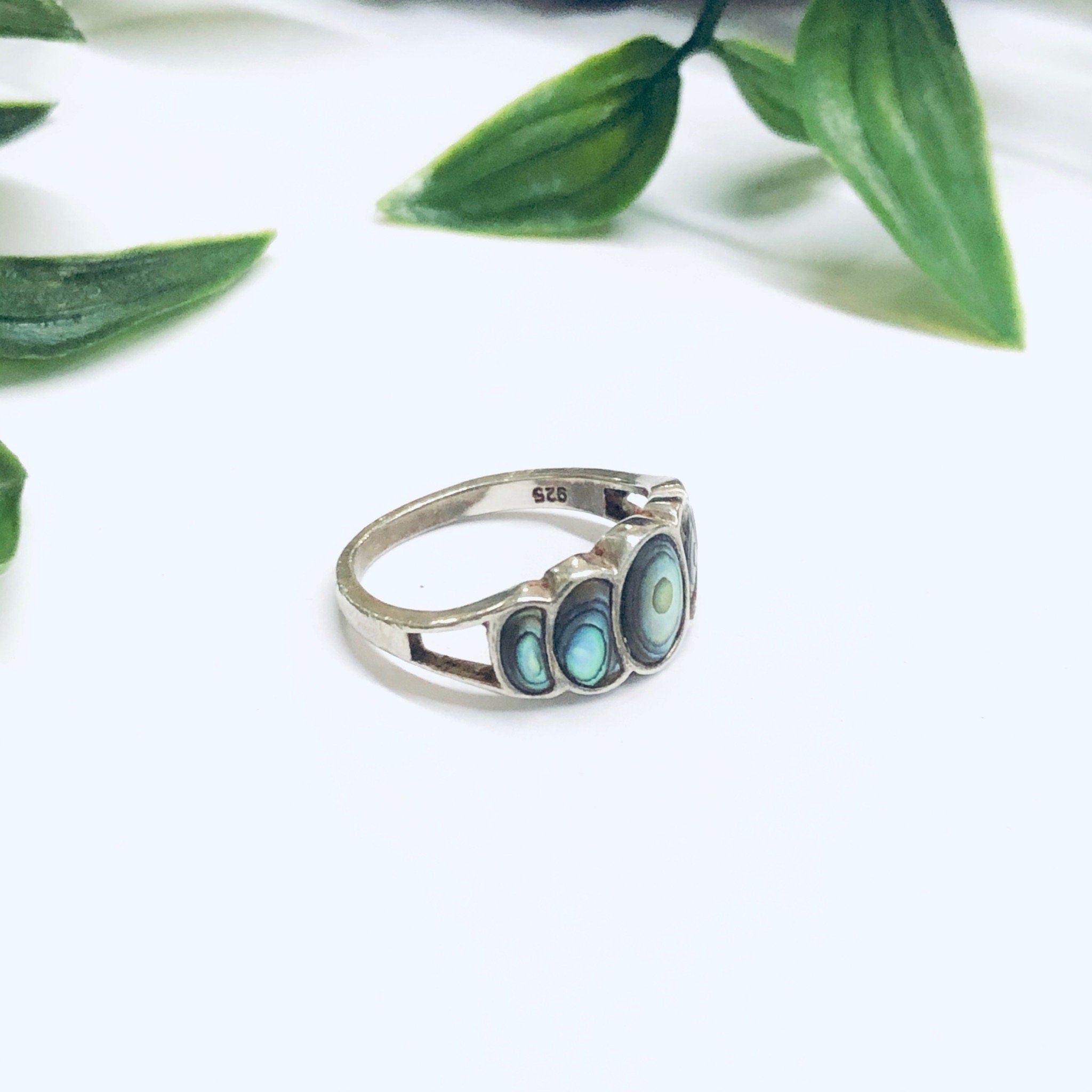 Vintage Abalone Ring, Vintage Silver Ring, Shell Jewelry, Abalone Jewelry, Unique Ring, Statement Ring