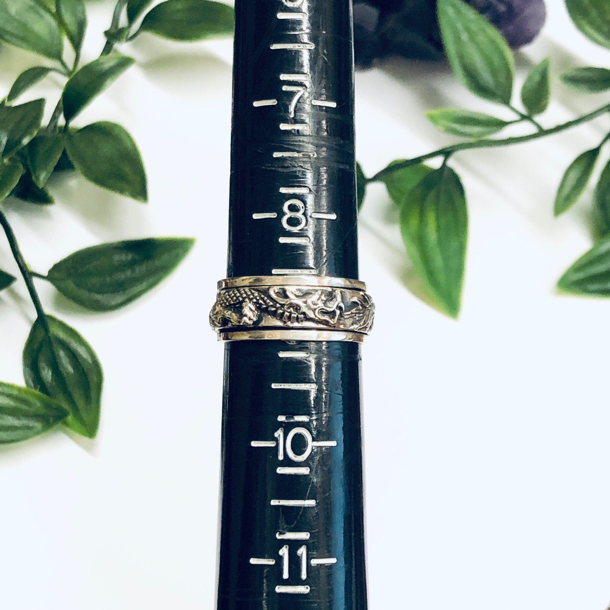 Vintage Silver Spinner Ring, Dragon Spinner Ring, Dragon Jewelry, Meditation Ring, Thin Band Ring