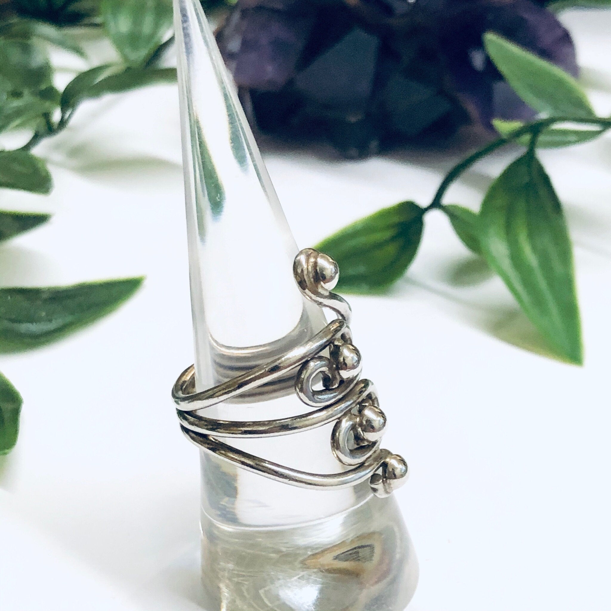 Vintage Silver Swirl Ring, Large Swirl Ring, Vintage Thumb Ring, Vintage Statement Jewelry, Unique Ring