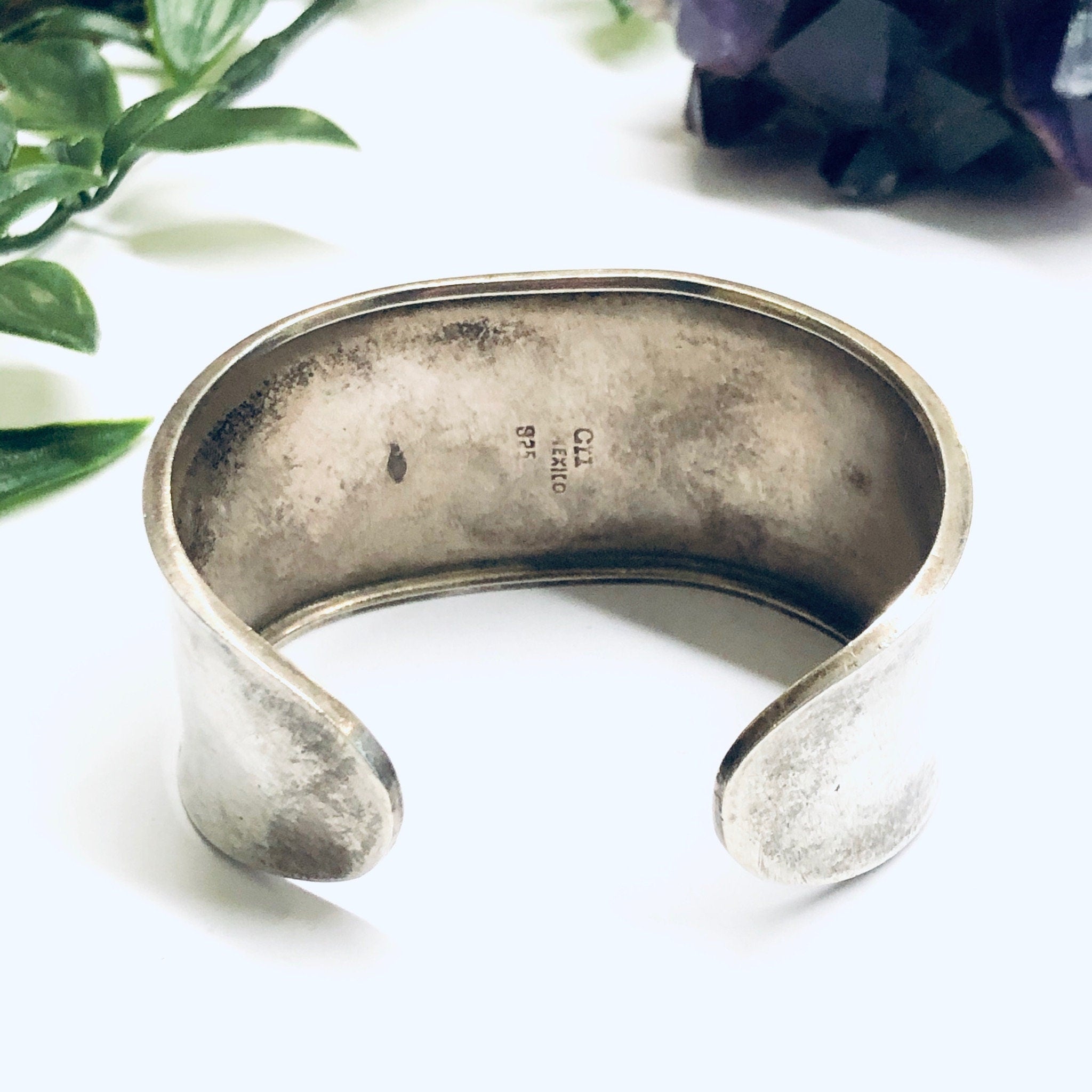 Vintage Silver Cuff Bracelet with Onyx Stone, Vintage Silver Cuff, Onyx Jewelry, Large Silver Cuff, Vintage Bracelet
