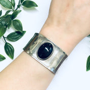 Vintage Silver Cuff Bracelet with Onyx Stone, Vintage Silver Cuff, Onyx Jewelry, Large Silver Cuff, Vintage Bracelet