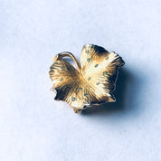 Vintage Gold Toned Leaf Pin, Vintage Costume Jewelry, Small Leaf Pin, Mothers Day Gift, Vintage Leaf Brooch