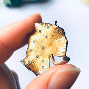 Vintage Gold Toned Leaf Pin, Vintage Costume Jewelry, Small Leaf Pin, Mothers Day Gift, Vintage Leaf Brooch