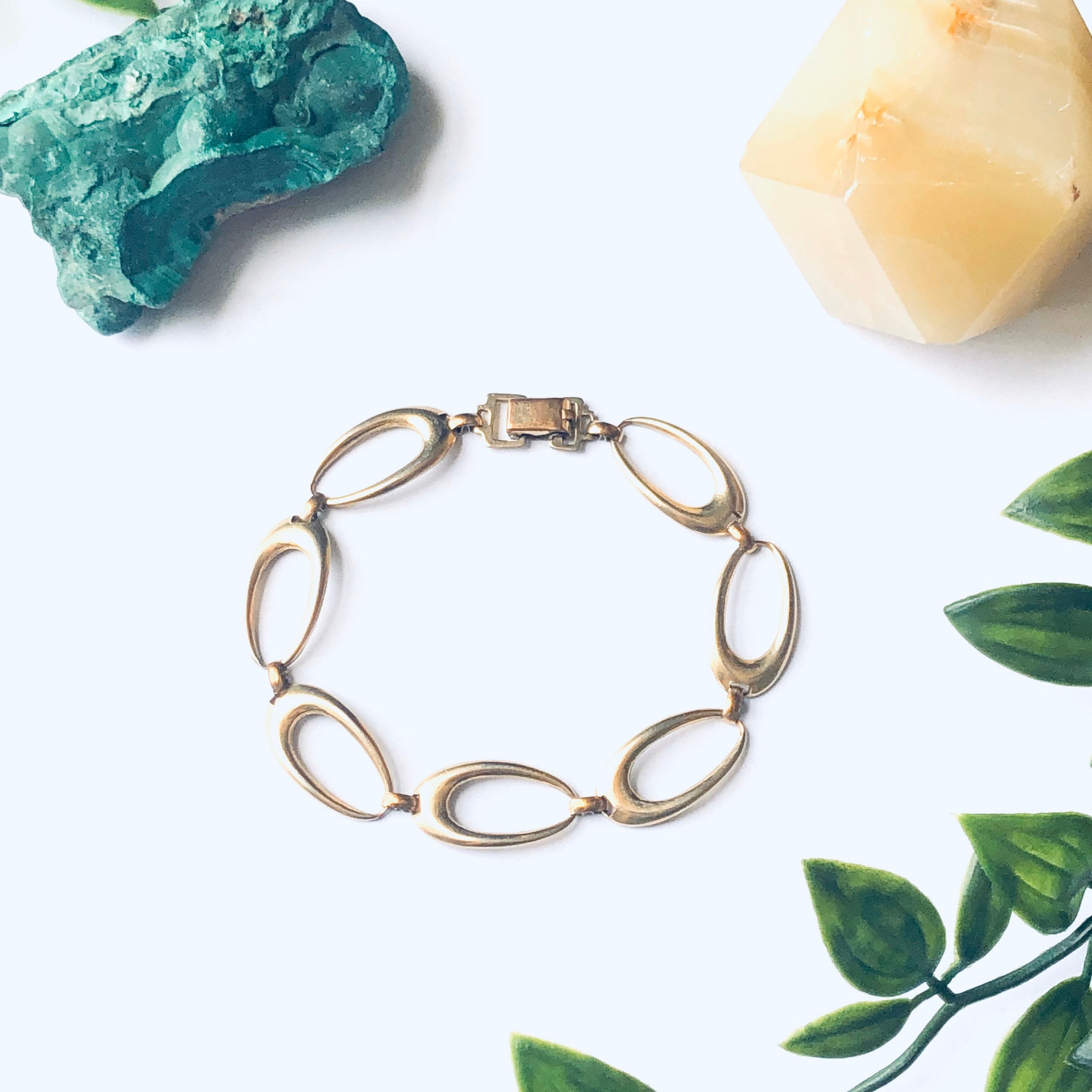 Vintage Gold Toned Link Bracelet, Vintage Cut Out Bracelet, Vintage Costume Jewelry, Mothers Day Gift, Unique Vintage Bracelet