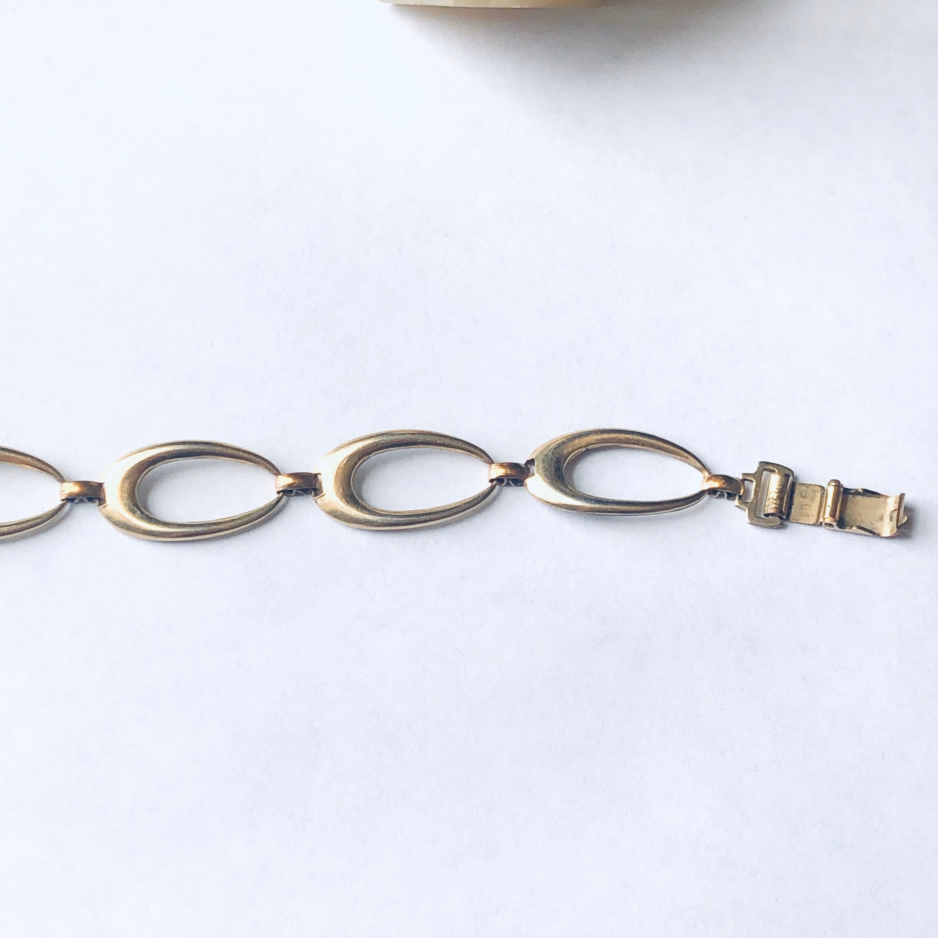 Vintage Gold Toned Link Bracelet, Vintage Cut Out Bracelet, Vintage Costume Jewelry, Mothers Day Gift, Unique Vintage Bracelet