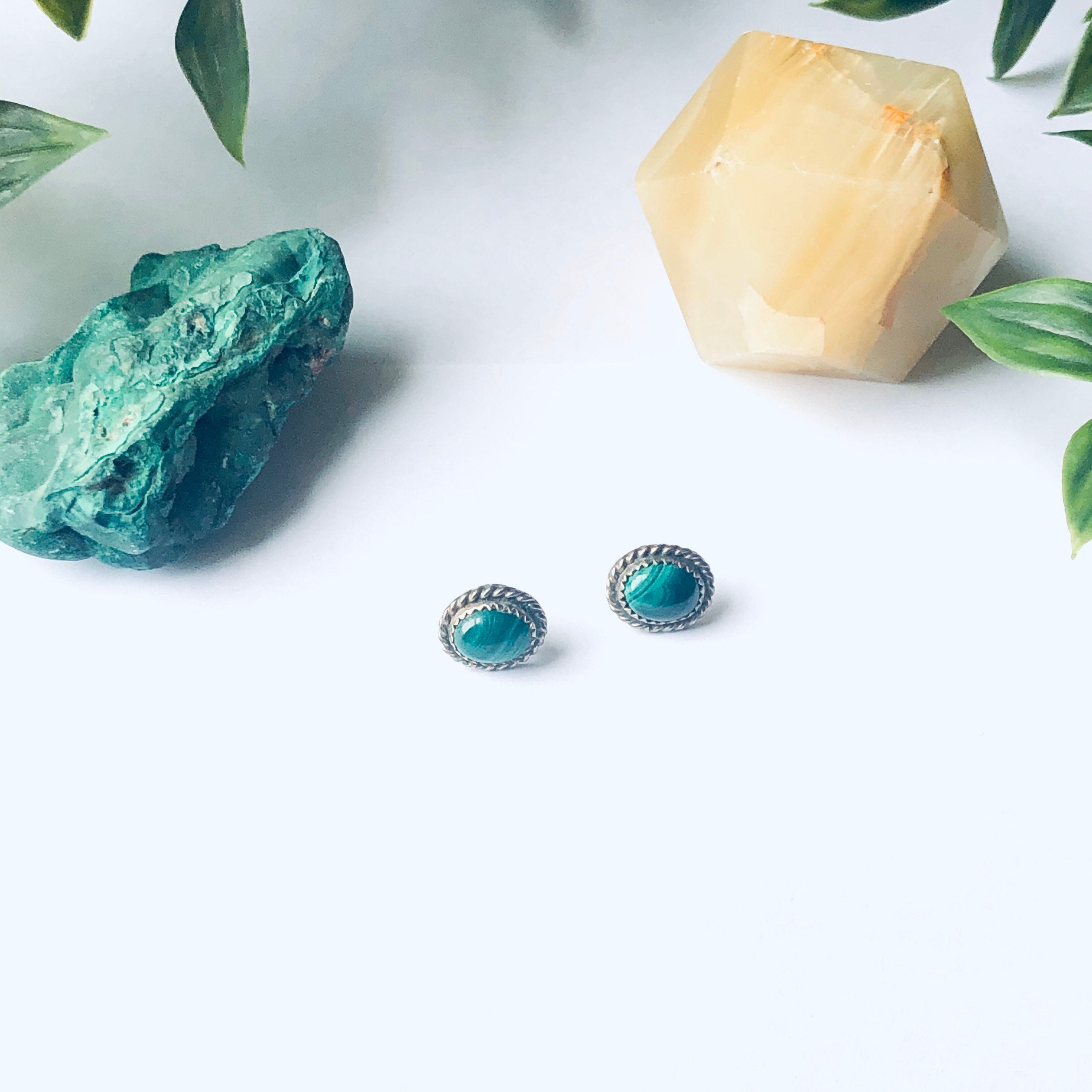 Vintage Silver Earrings with Malachite Stone, Silver and green Earrings, Vintage Malachite Jewelry, Earrings for Pierced Ears, Boho Jewelry
