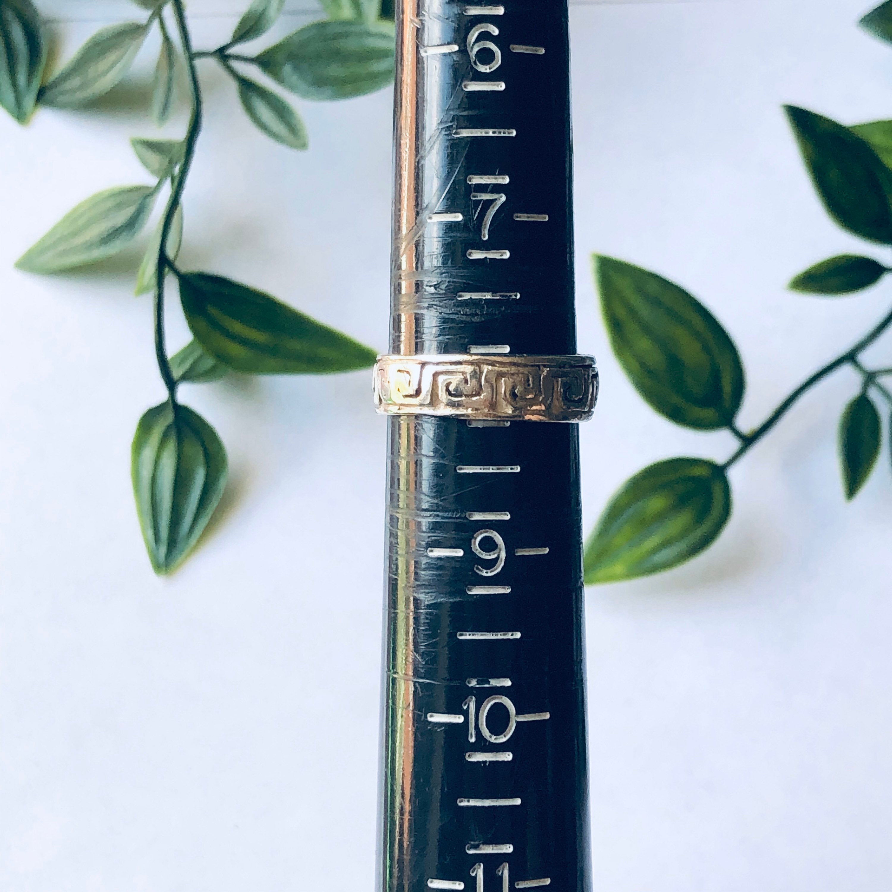 Vintage Silver Ring with Geometric Design, Silver Band Ring, Thin Band Ring, Stacking Ring, Stackable Ring