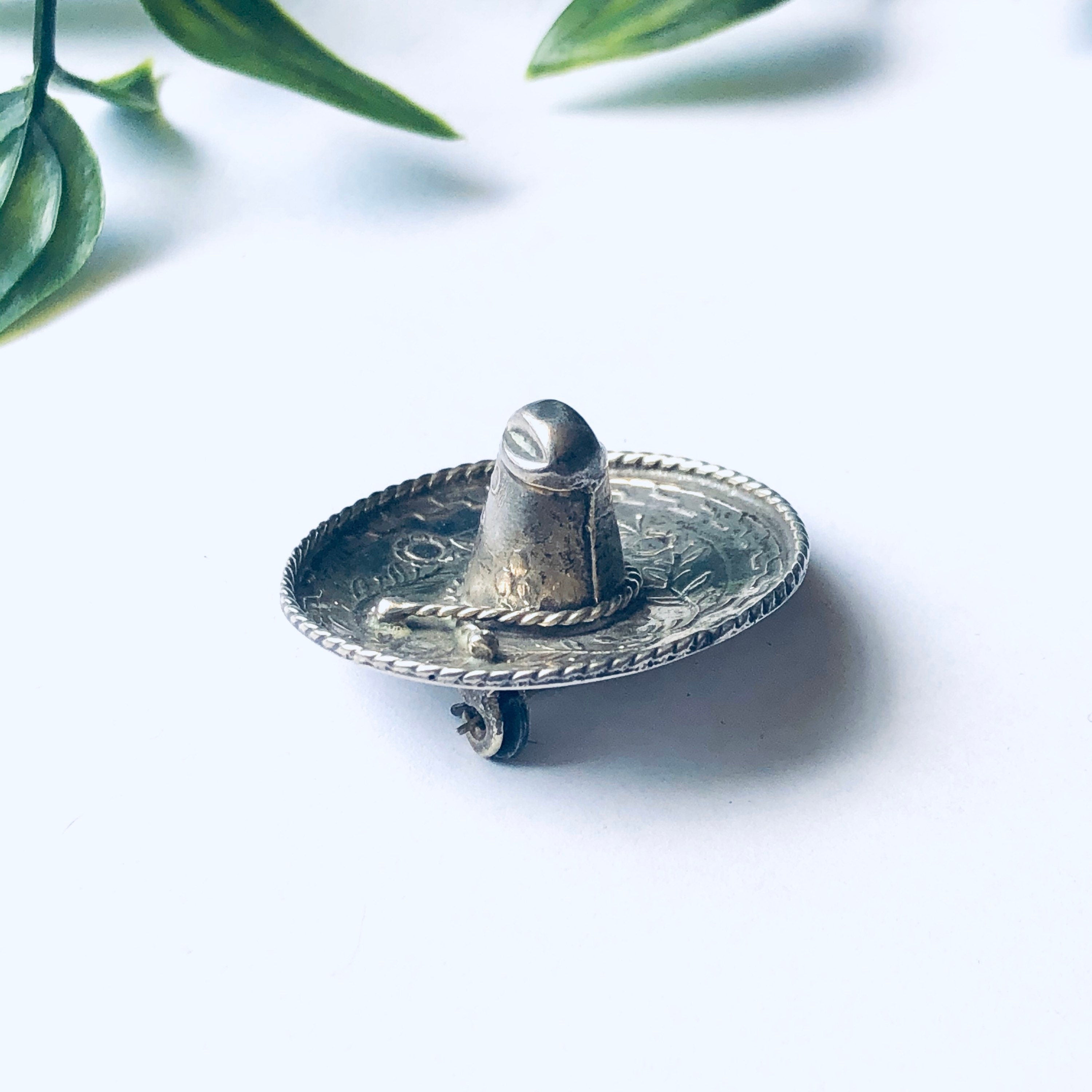 Vintage Hat Brooch, Sombrero Brooch, Vintage Silver Hat Brooch, Mexican Sombrero Brooch, Vintage Silver Pin