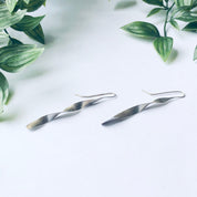 Vintage Silver Swirl Earrings, Silver Dangle Earrings, Minimalist Jewelry, Long Silver Earrings, Silver Spiral Earrings