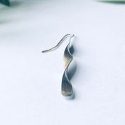 Vintage Silver Swirl Earrings, Silver Dangle Earrings, Minimalist Jewelry, Long Silver Earrings, Silver Spiral Earrings