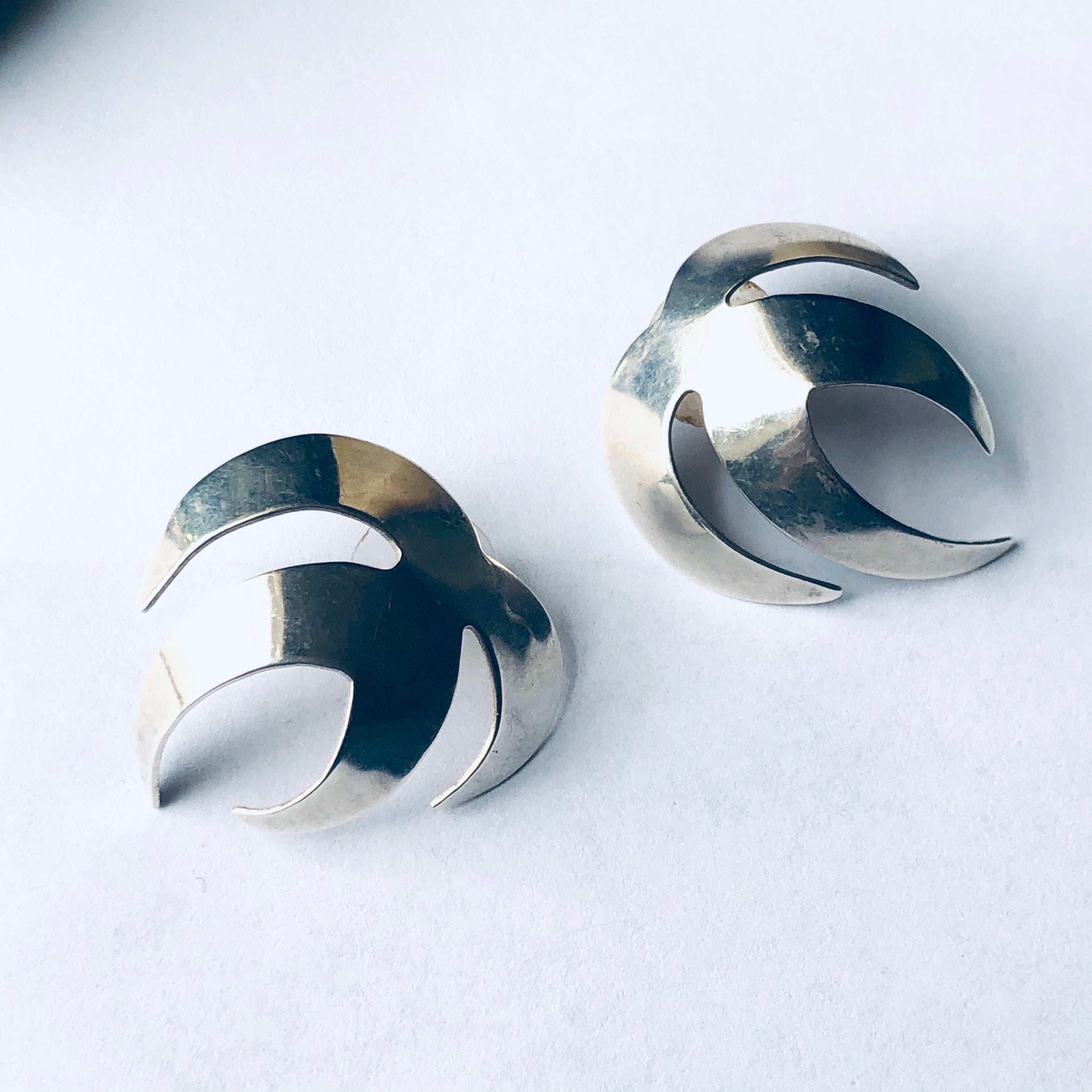Vintage Silver Leaf Earrings, Monstera Leaf Earrings, Earrings for Pierced Ears, Vintage Statement Jewelry, Unique Earrings