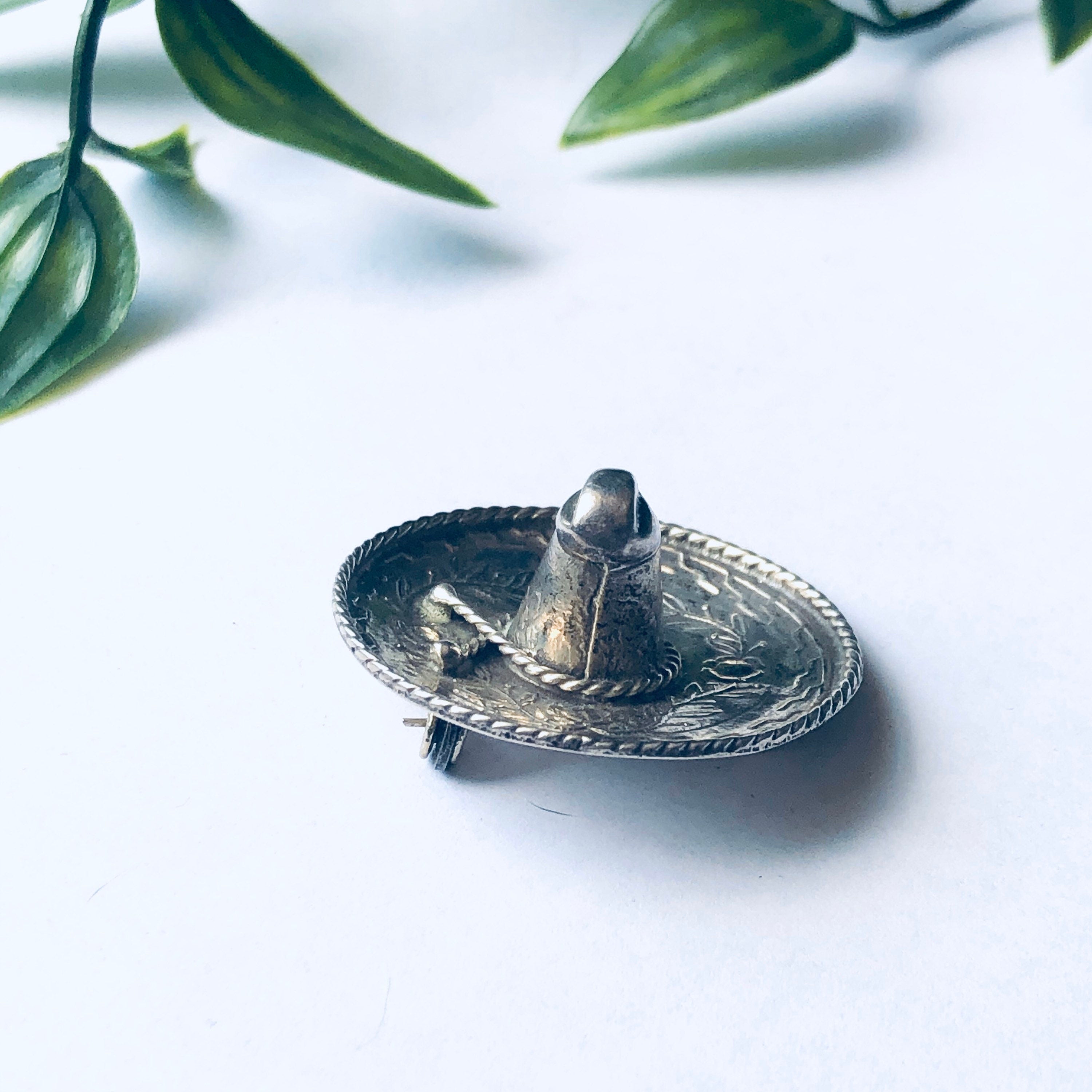 Vintage Hat Brooch, Sombrero Brooch, Vintage Silver Hat Brooch, Mexican Sombrero Brooch, Vintage Silver Pin