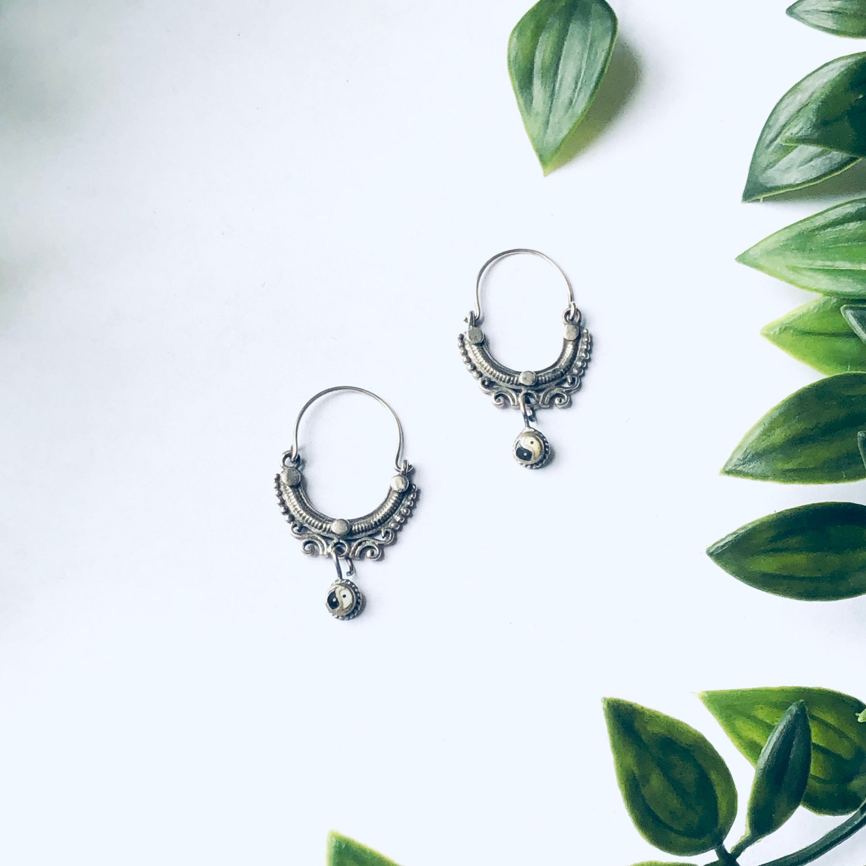Vintage Silver Yin Yang Earrings, Yin Yang Dangle Earrings, Small Hoop Earrings, Earrings for Pierced Ears, 90s Earrings, Jewelry from 90s