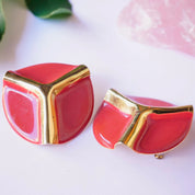 Vintage Abstract Pink and Gold Metal Stud Earrings, 80's Costume Jewelry Earrings With 3D Ripple, Gaudy Pink and Gold Costume Earrings