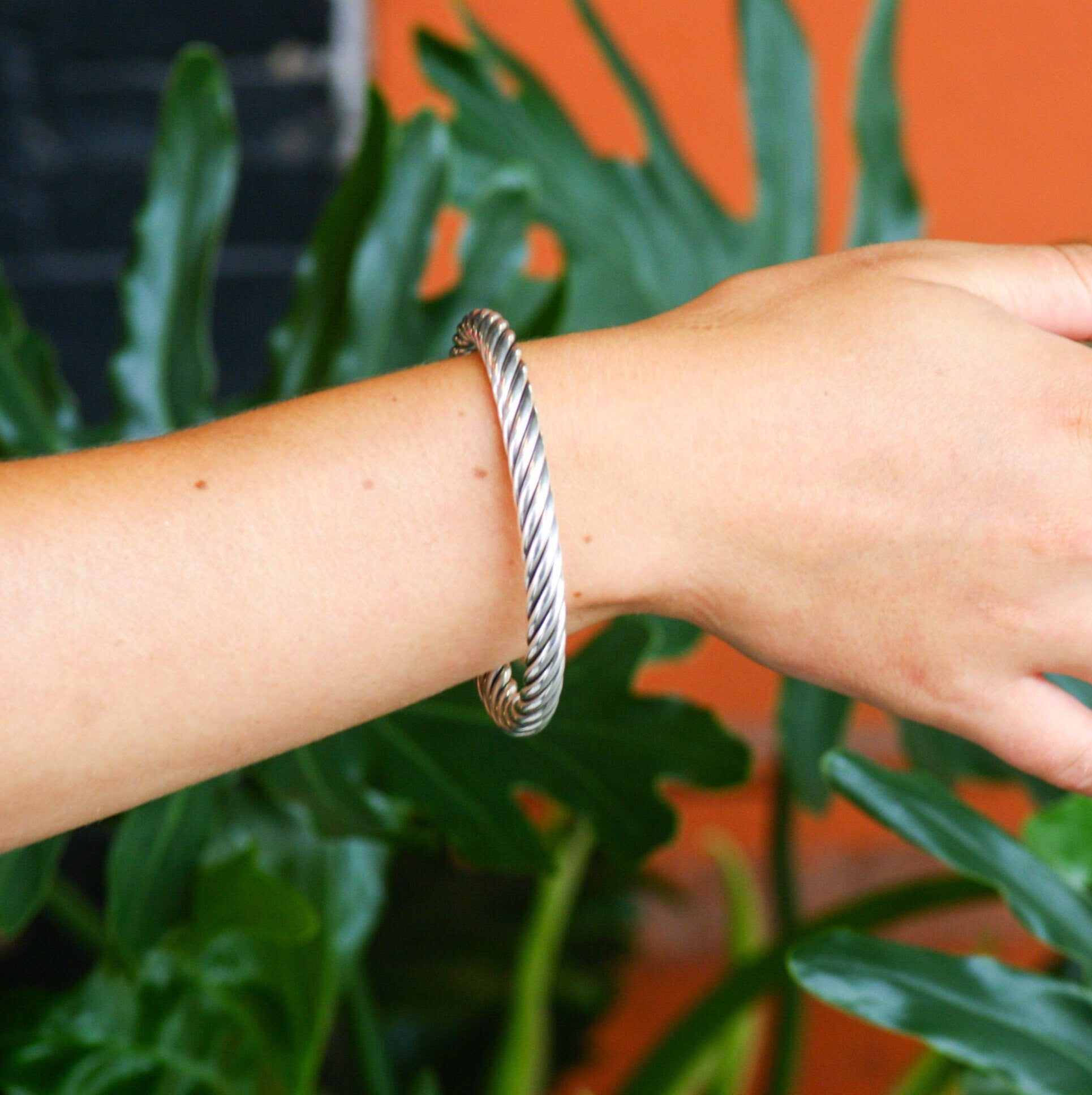 Vintage Italian Sterling Silver And 18K Gold Cuff Bracelet, Modern Silver And Gold Bracelet, Silver And Gold Cuff Bracelet With Detail