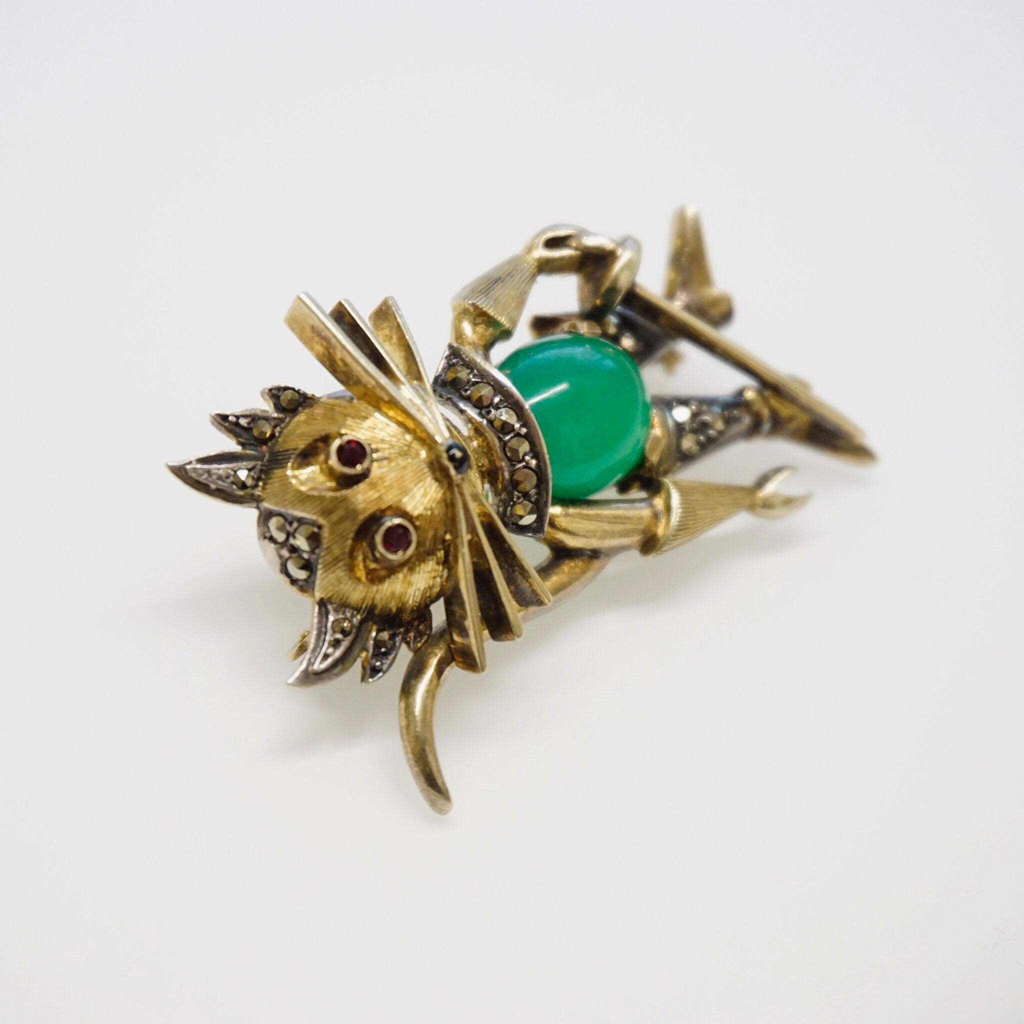 Vintage Germany Sterling Gold Toned Jelly Belly Puss in Boots Brooch With Chrysoprase and Marcasite, Quirky Cat Pin With Green Gemstone