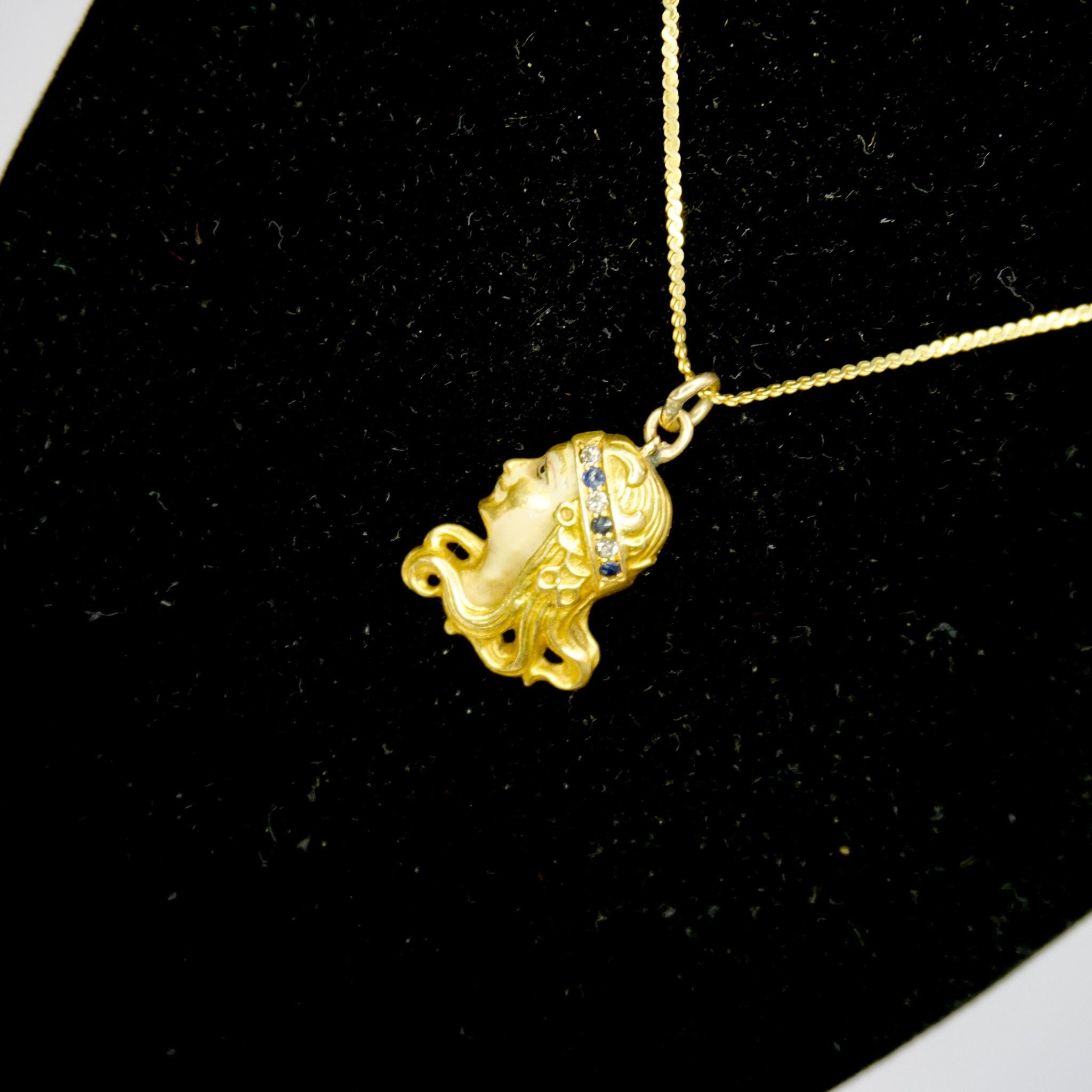 Vintage 18K Gold Woman Pendant, Golden Woman With Diamond Crown Charm, Art Nouveau 18k Gold Charm With Diamonds
