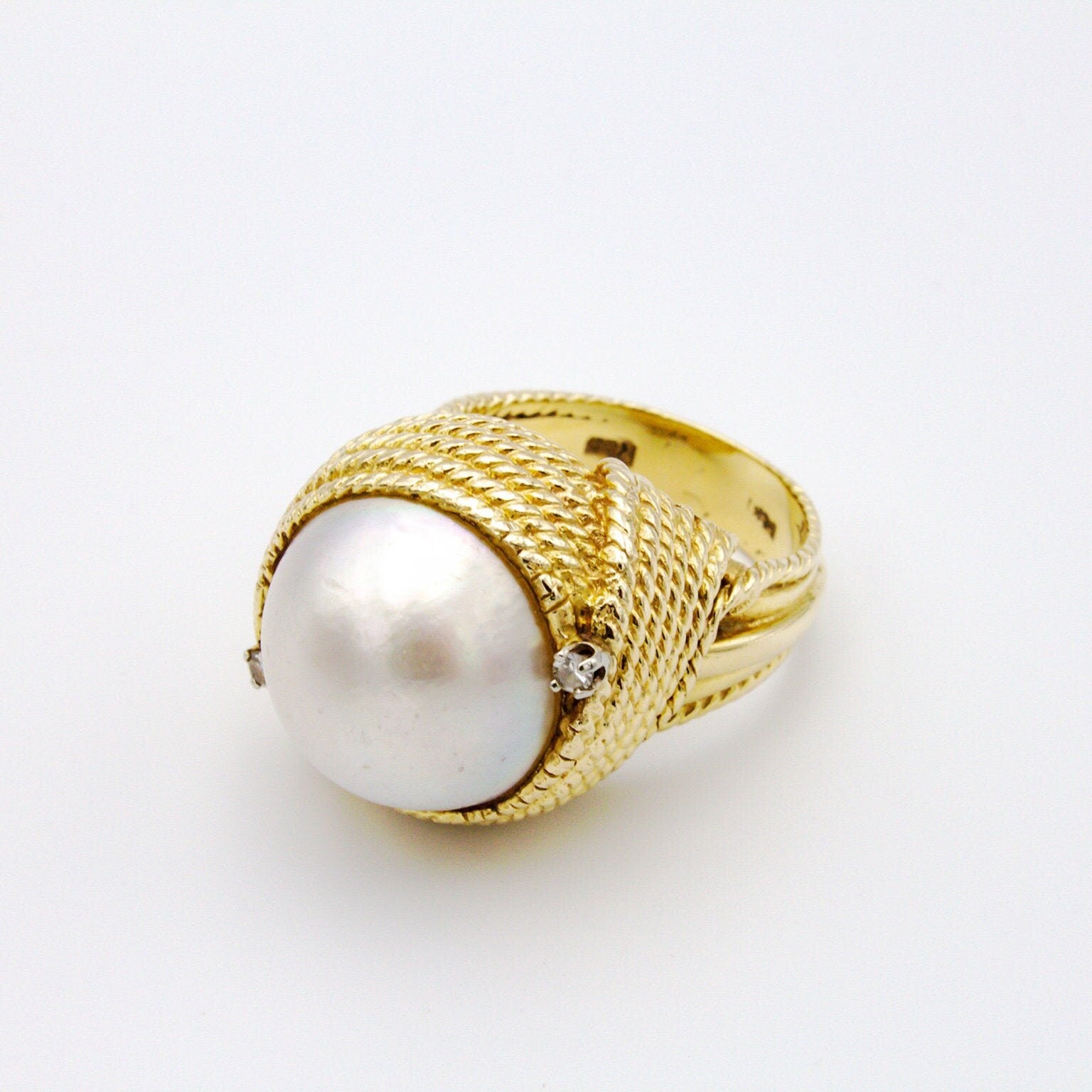 Vintage 14K Gold Mabe Pearl and Diamond Cocktail Ring, Gold Estate Ring With Large Pearl and Accent Diamonds, Bold 14K Gold Pearl Ring