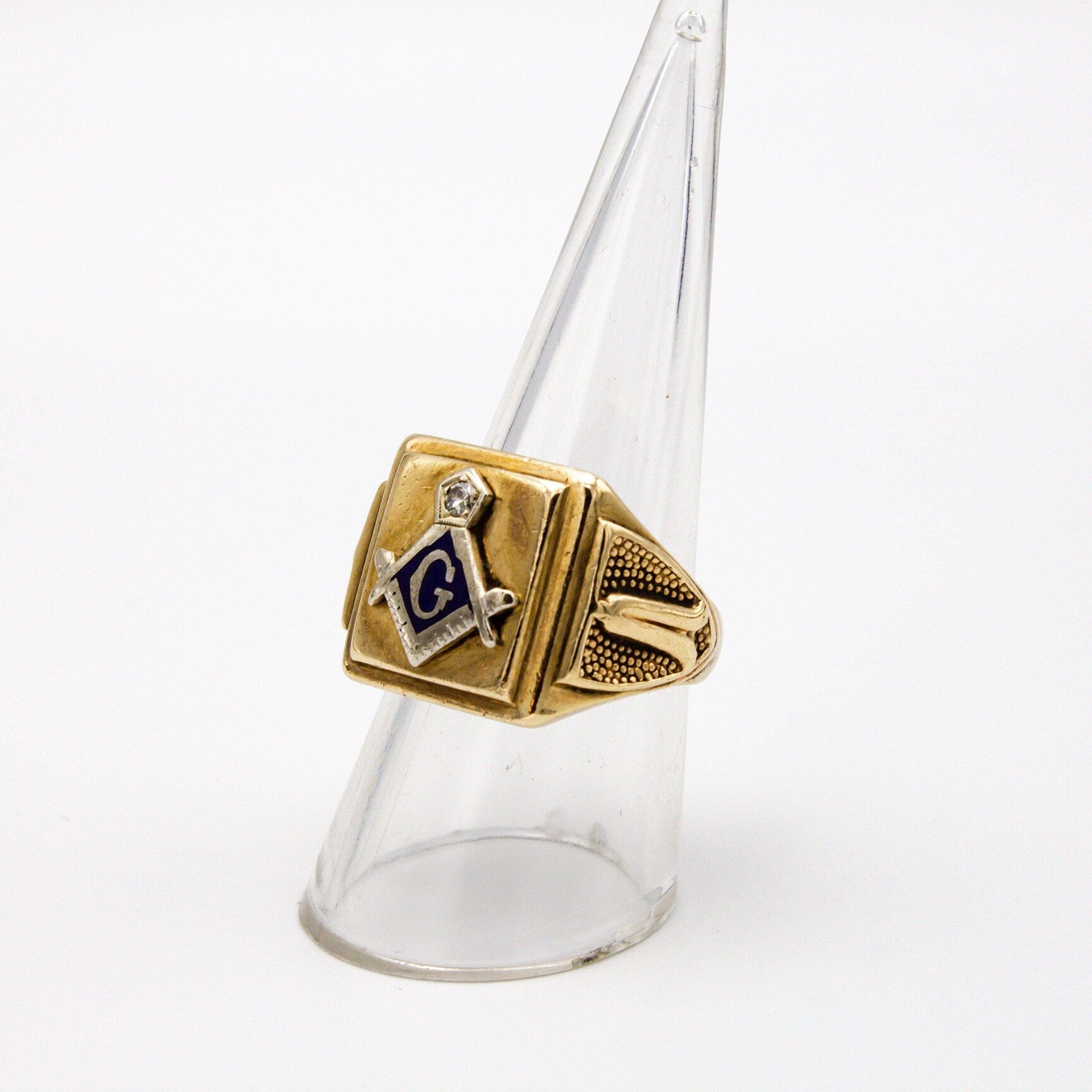 Vintage 10K Gold Masonic Ring With Blue Enamel and Diamond Accent, Freemason Ring With G Symbol, Gold Ring With Blue Enamel And Diamond