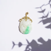 Vintage 18K Moss in Snow Jade Pendant, Beautiful Natural Jadeite Pendant With Gold Details, Abstract White/Green Jade Pendant, 18K Necklace