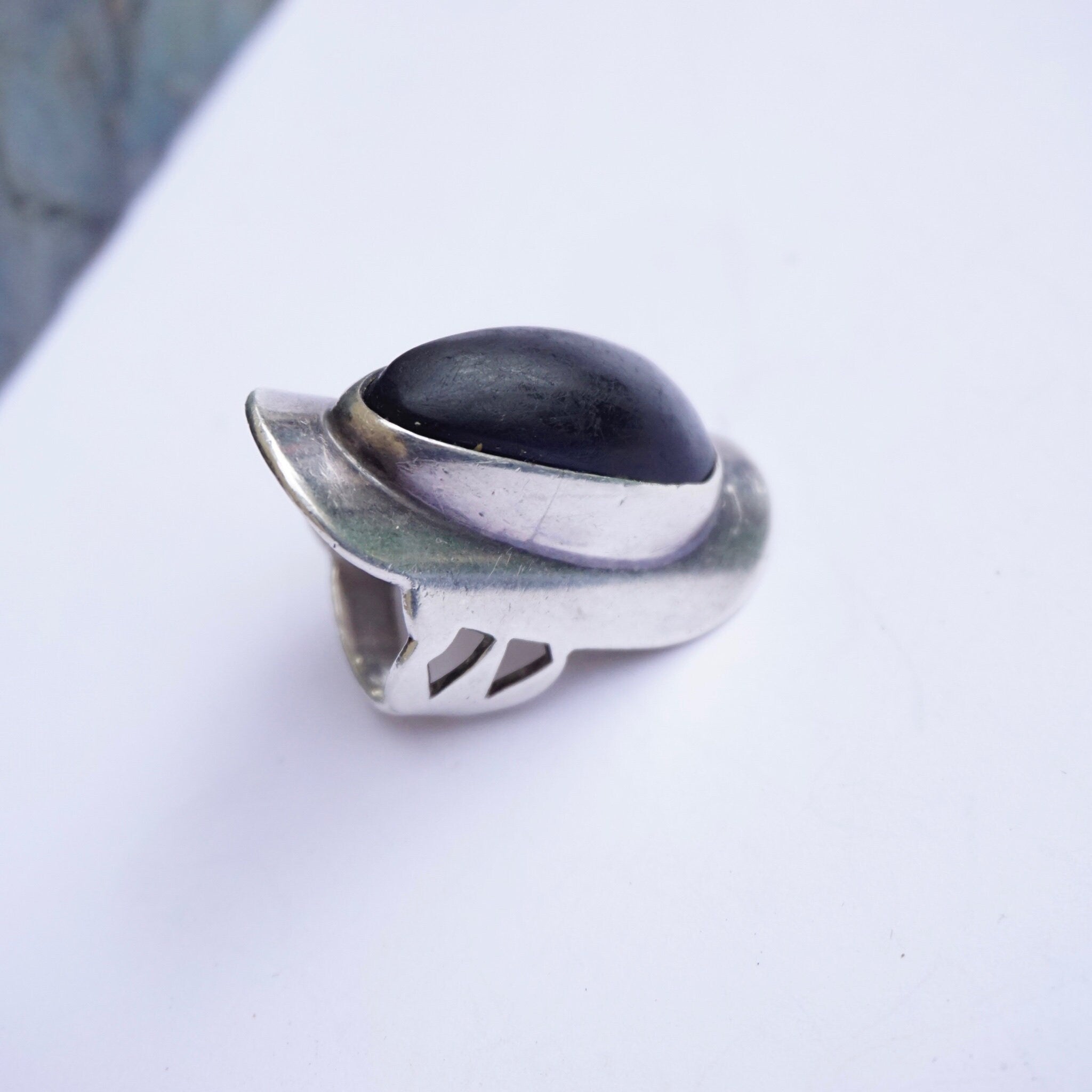 Vintage Native American Sterling Silver Black Stone Ring, Long Finger Ring With Onyx/Jet Stone, Elongated Silver Ring With Large Black Stone