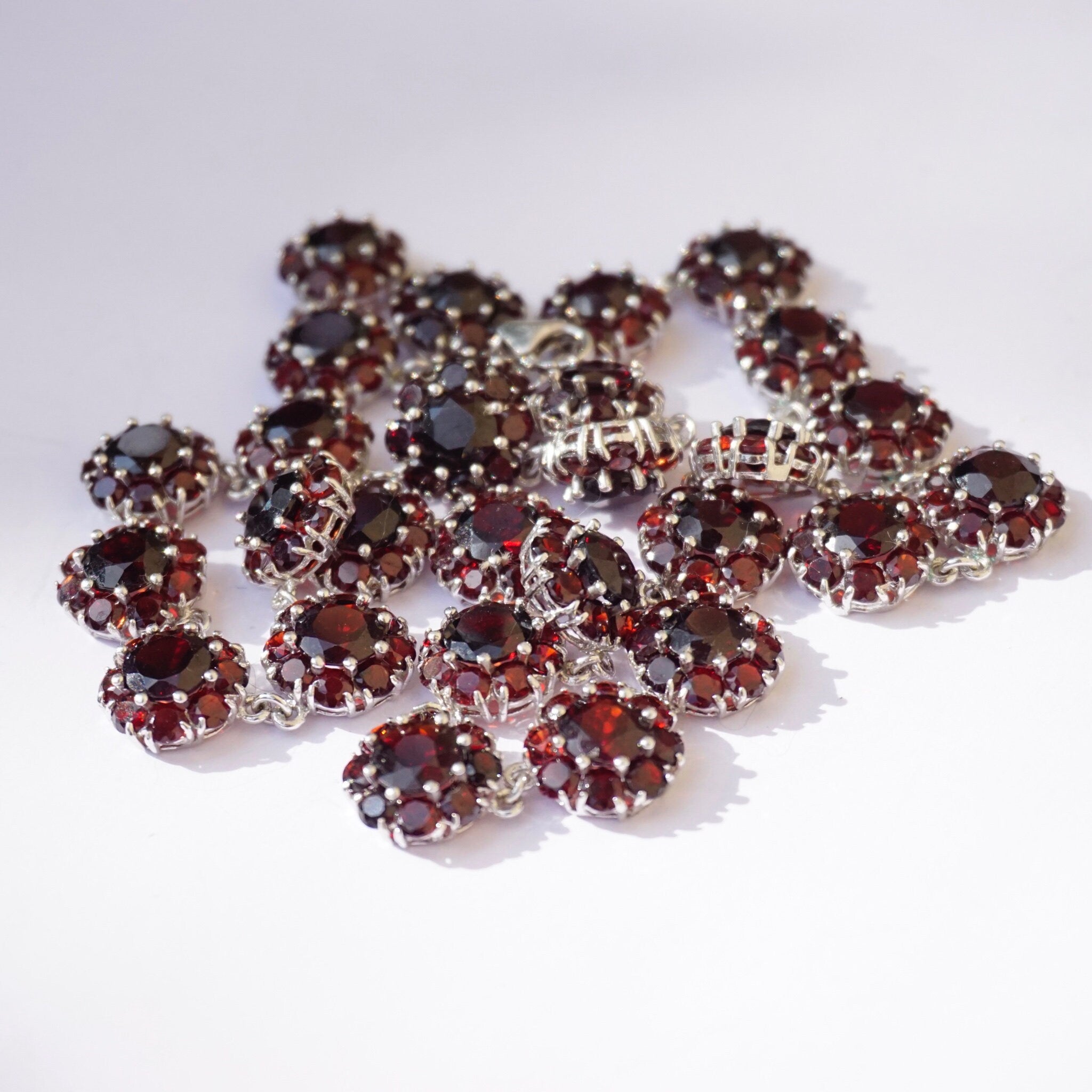 Vintage Sterling Silver Garnet Glass Stone Choker Necklace, Beautiful Red Stone Silver Collar, Beaded Choker Necklace, Garnet Stone Choker
