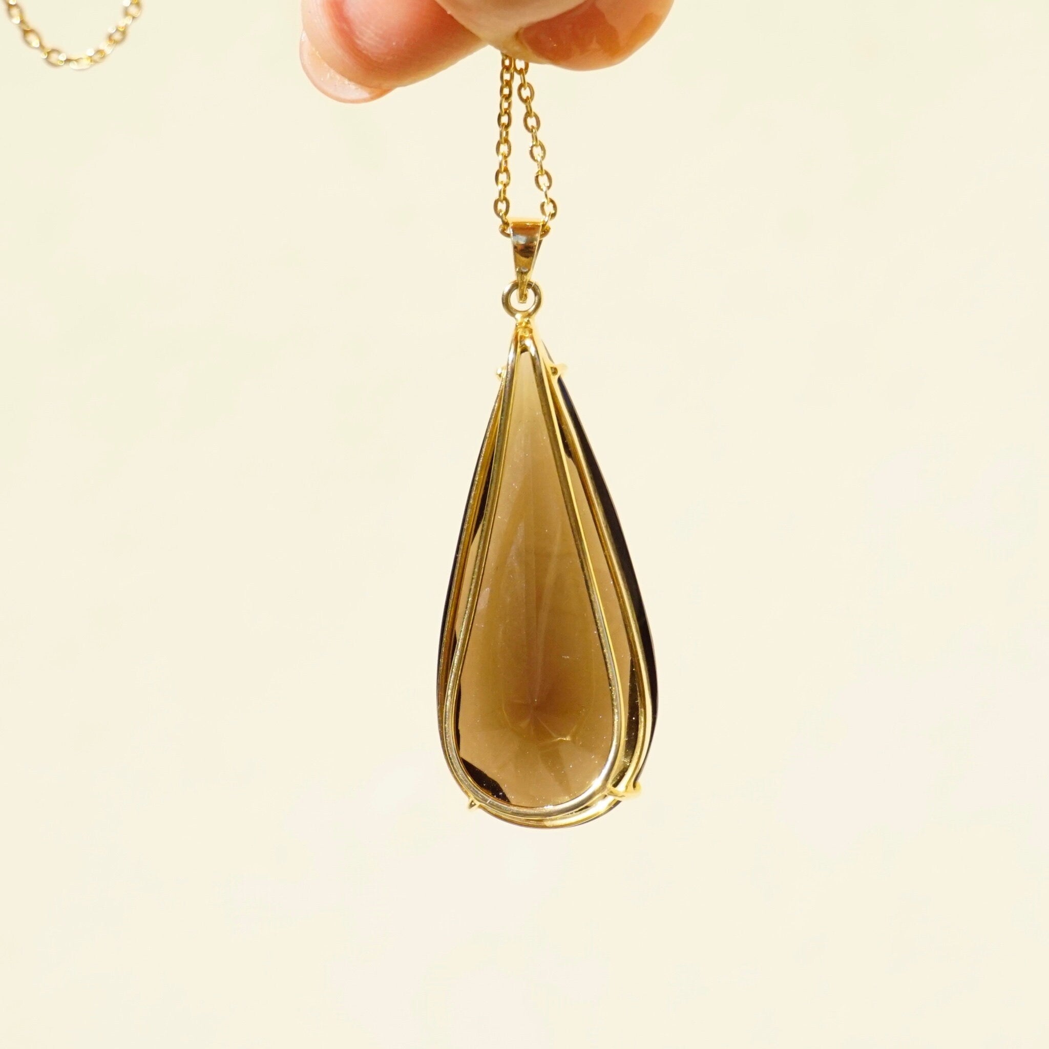 Vintage Smoky Quartz Gold Toned Necklace, Beautiful Tear Drop Smoky Quartz Glass Pendant, Gold Toned Costume Jewelry,