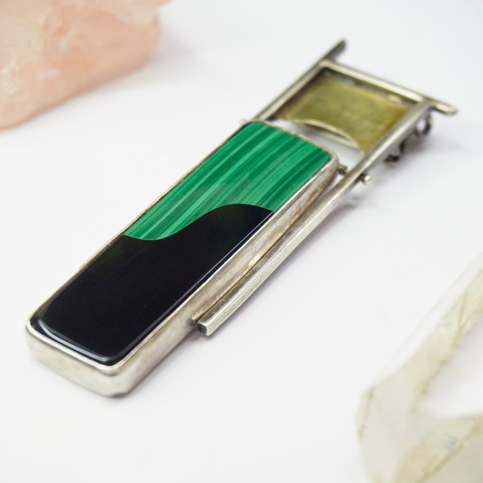 Vintage 18K Gold and Sterling Pendant With Malachite and Black Onyx, Abstract Pin With Moveable Details, Unique Gold and Silver Brooch